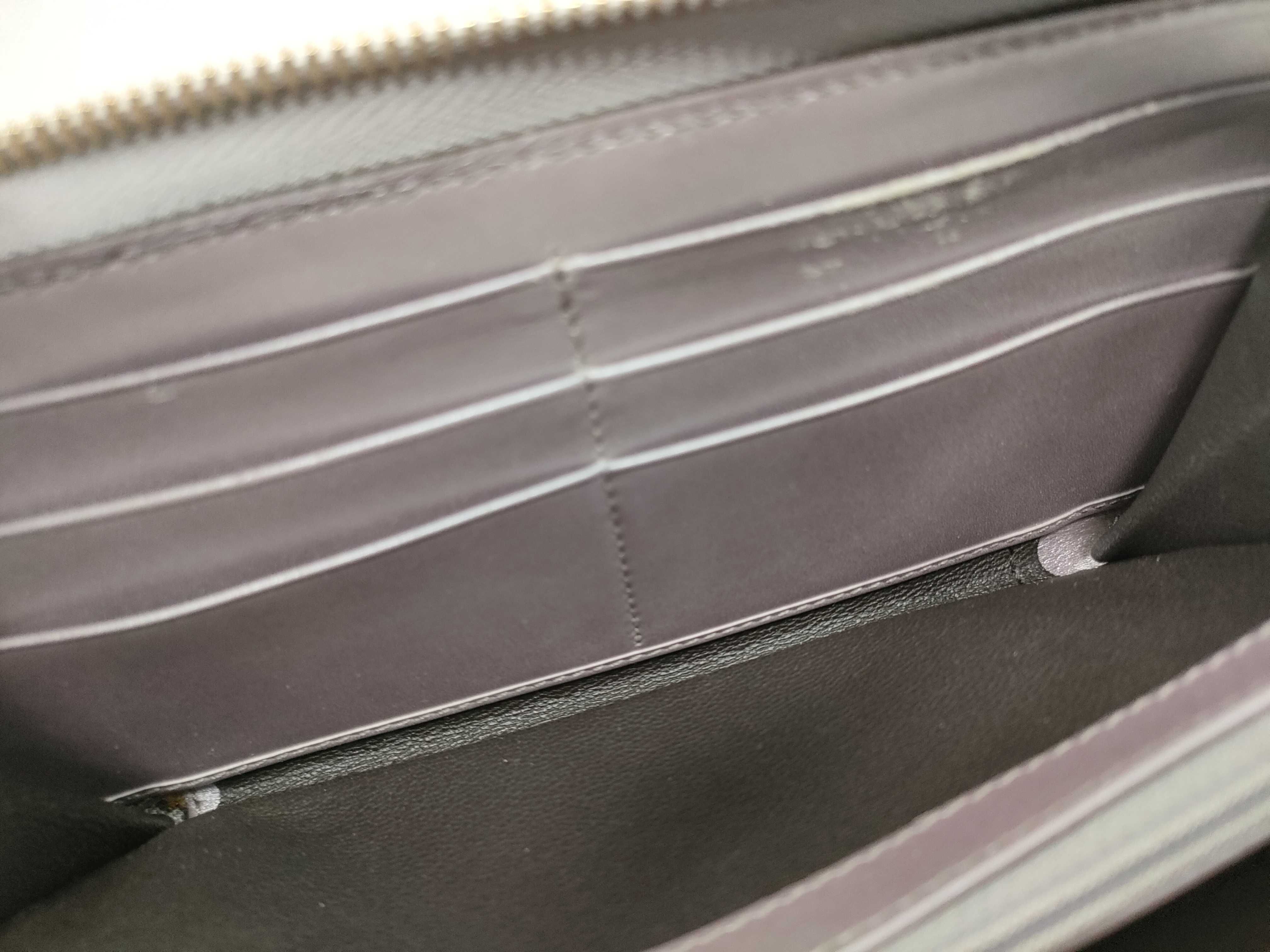 long wallet — view 11