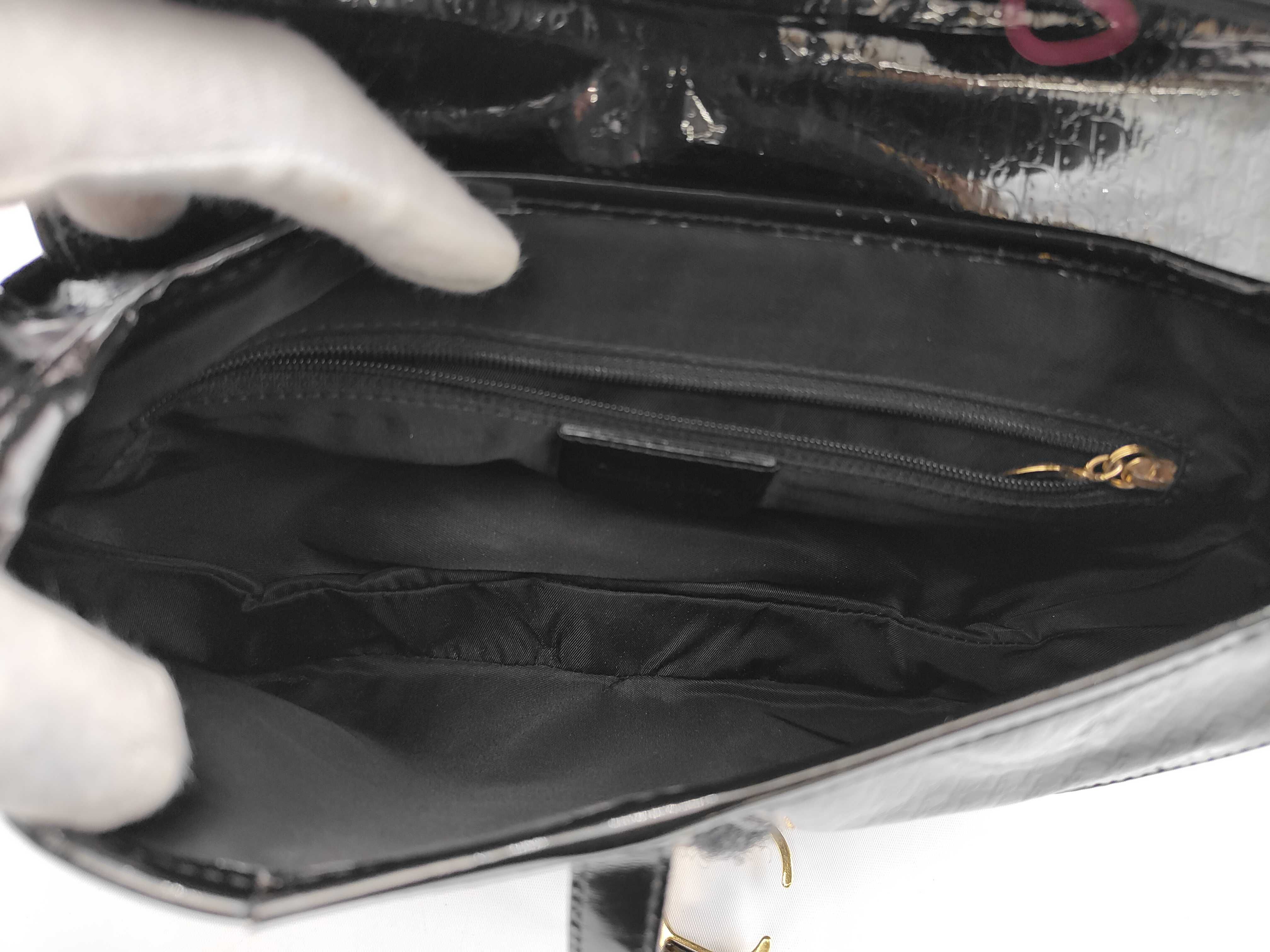 Saddle Bag Enamel Black Shoulder Bag — view 9