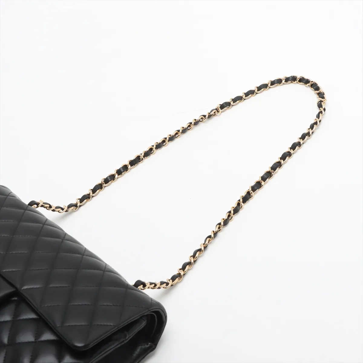 [Individually wrapped] Chanel Matelasse 25 Lambskin Double Flap Double Chain Bag Black Gold Hardware 19190161 19th Series A01112 — view 5
