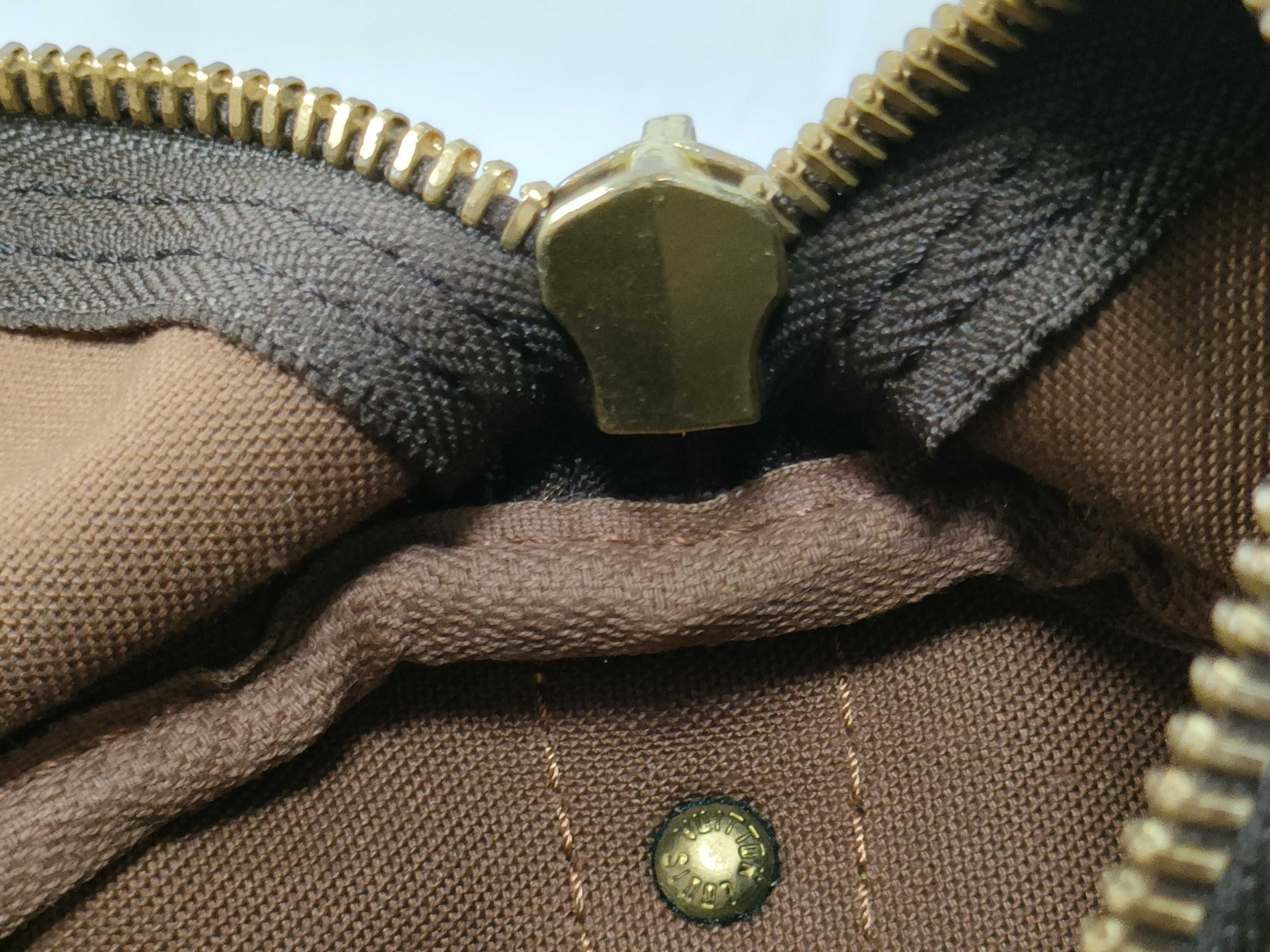 Monogram LV Keepall Bandoulière Boston Bag with Strap — view 14