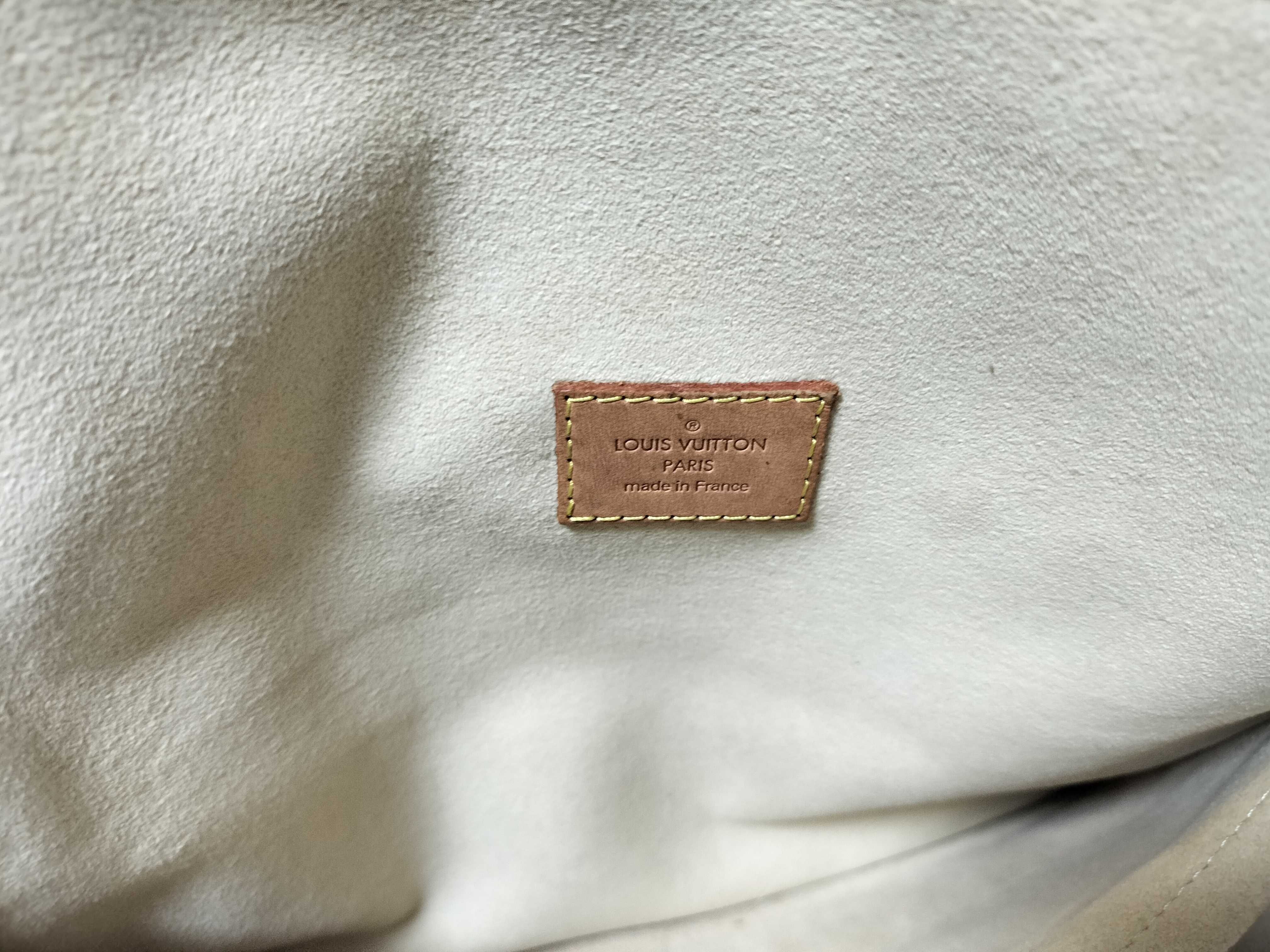 Monogram M40025 Manhattan GM Handbag — view 12