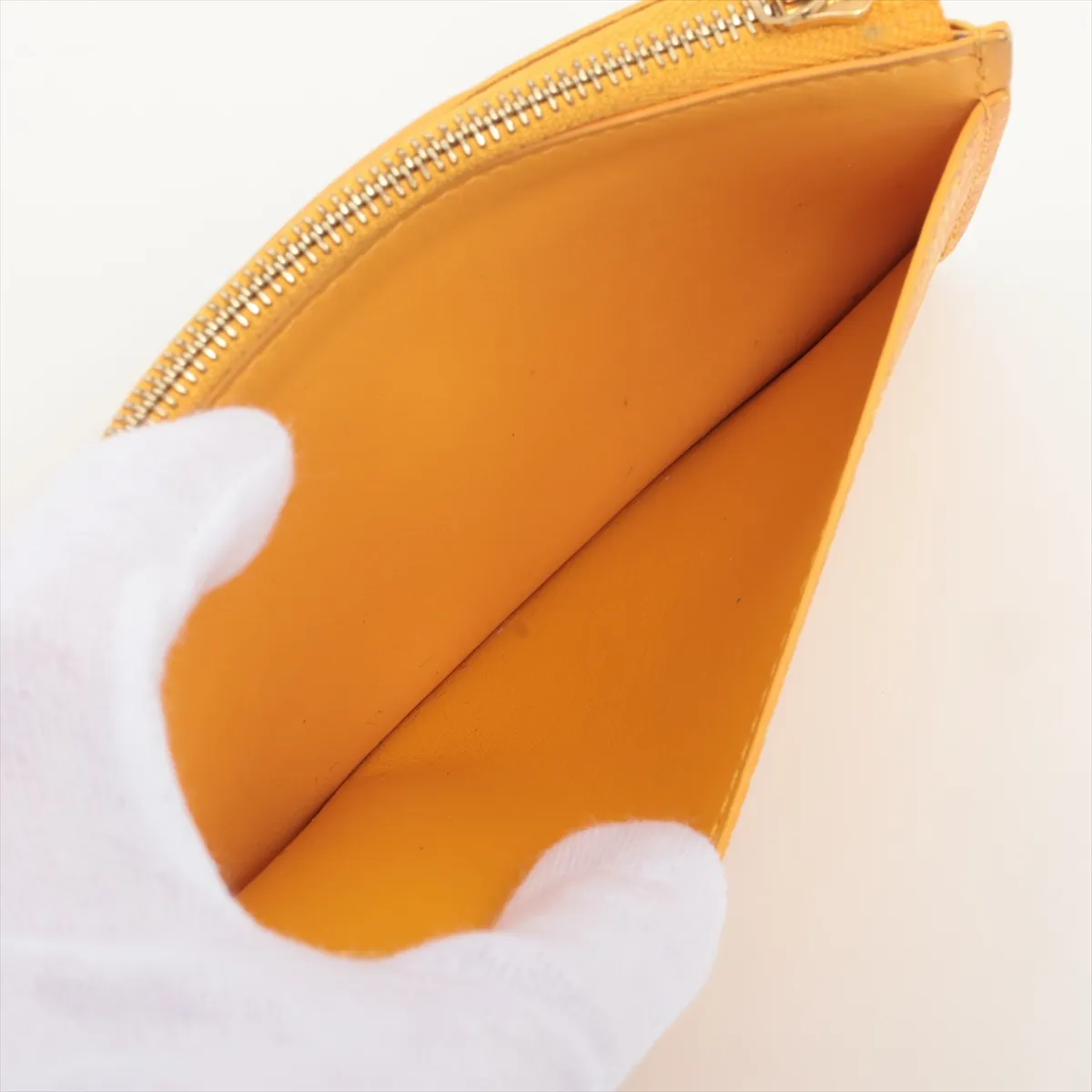 Monogram Heritage Coin Card Holder M12660 Yellow Fragment Case with RFID Reception — view 3