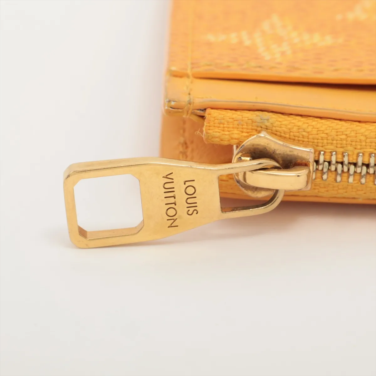 Monogram Heritage Coin Card Holder M12660 Yellow Fragment Case with RFID Reception — view 6