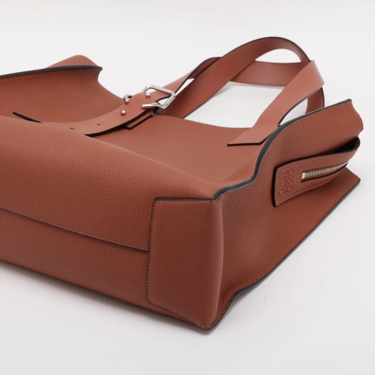buckle tote leather tote bag, brown — view 3