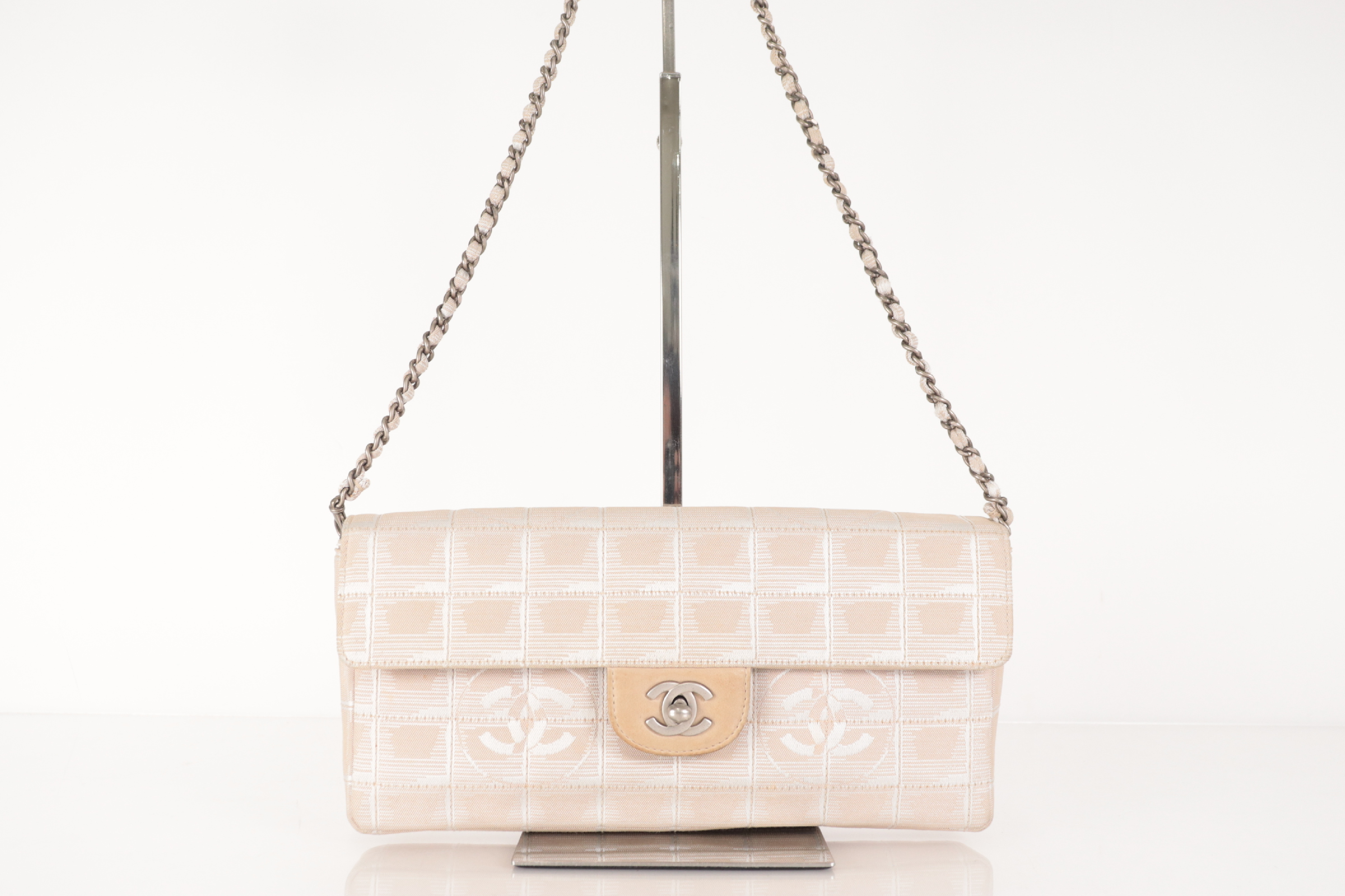 New Travel Shoulder Bag, Beige, Series 6 (Shoulder Bag) — view 2