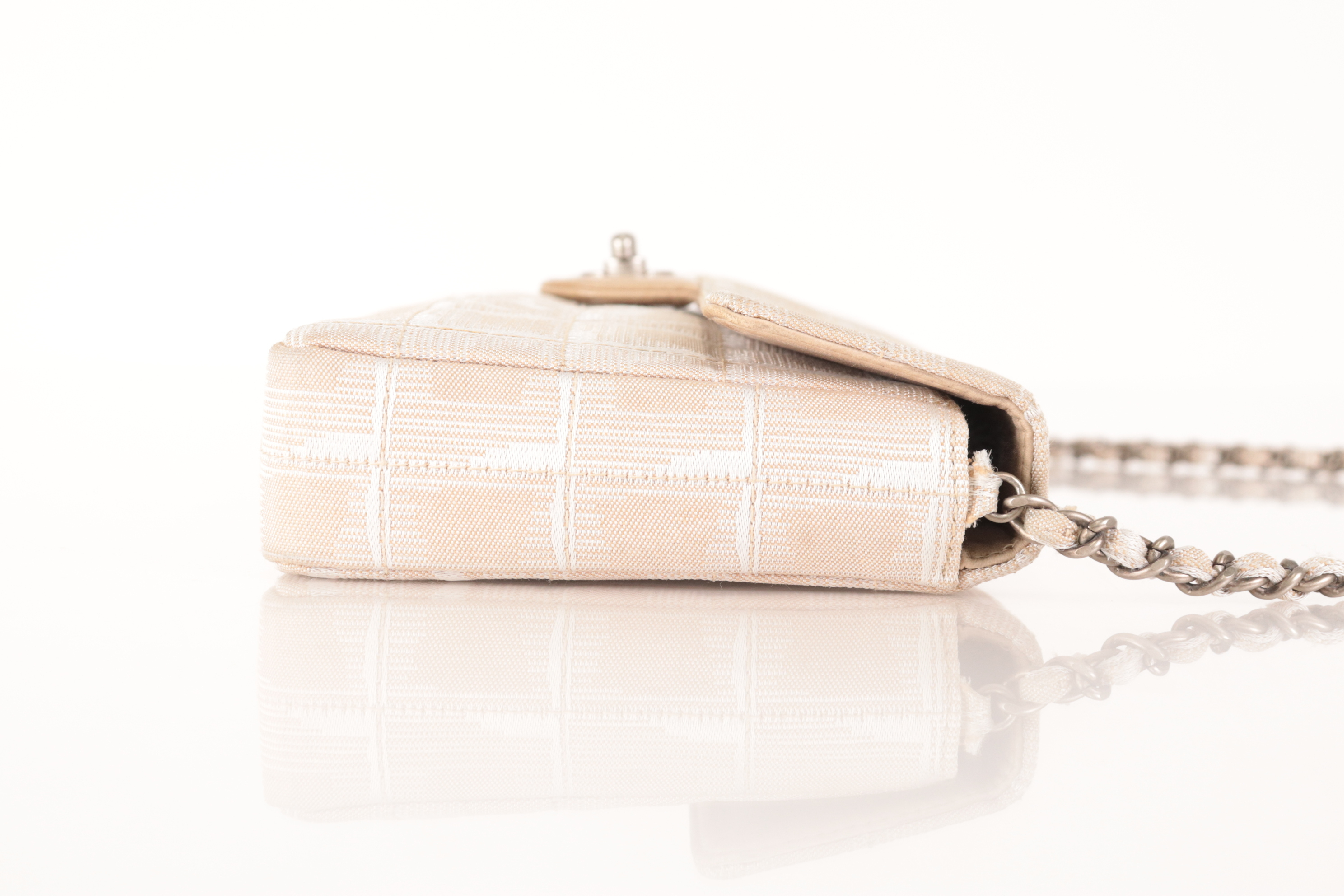 New Travel Shoulder Bag, Beige, Series 6 (Shoulder Bag) — view 4