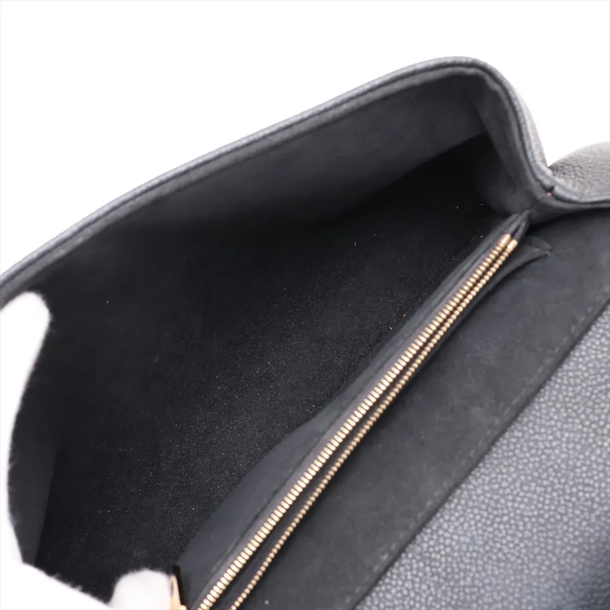 Monogram Empreinte Madeleine - Black M45976 RFID detected — view 8