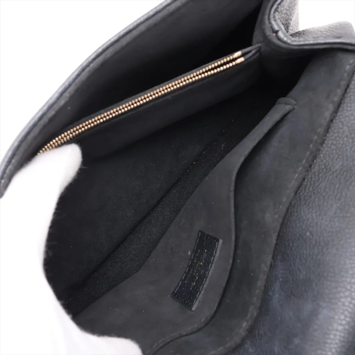 Monogram Empreinte Madeleine - Black M45976 RFID detected — view 9