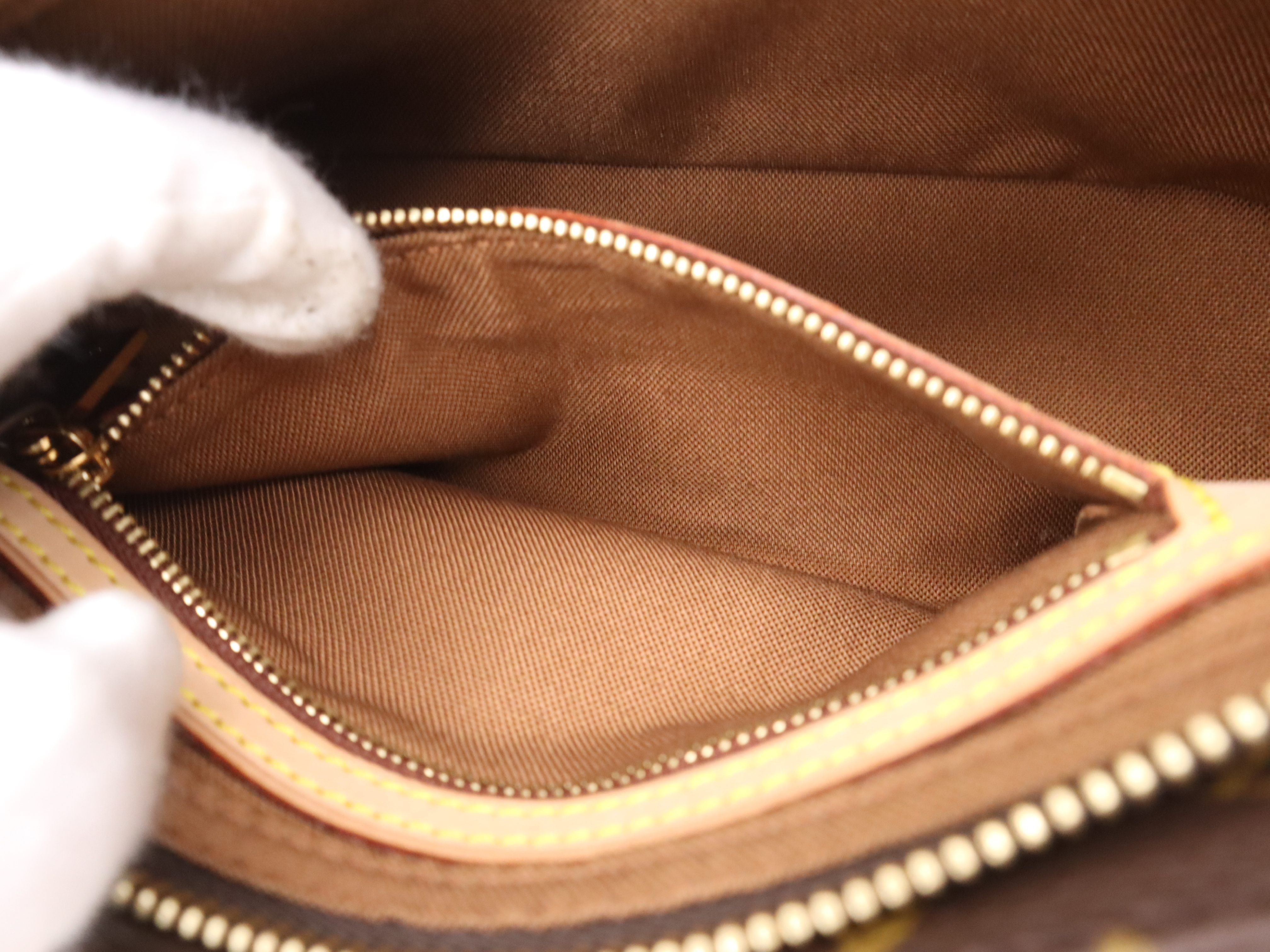 M51240 Monogram Trotteur Shoulder Bag — view 13