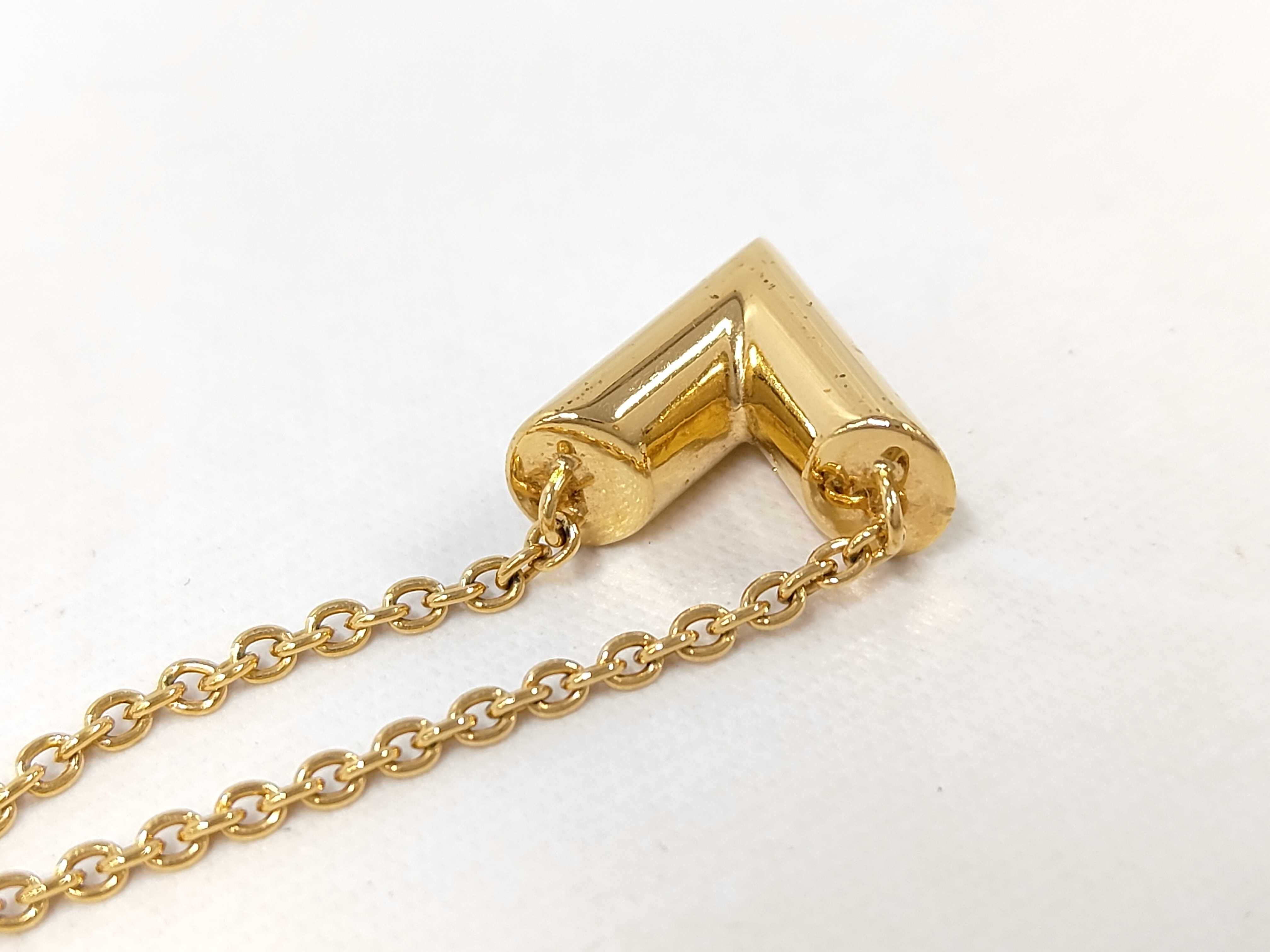 Essential V Necklace M61083 OB0220 Necklace — view 7