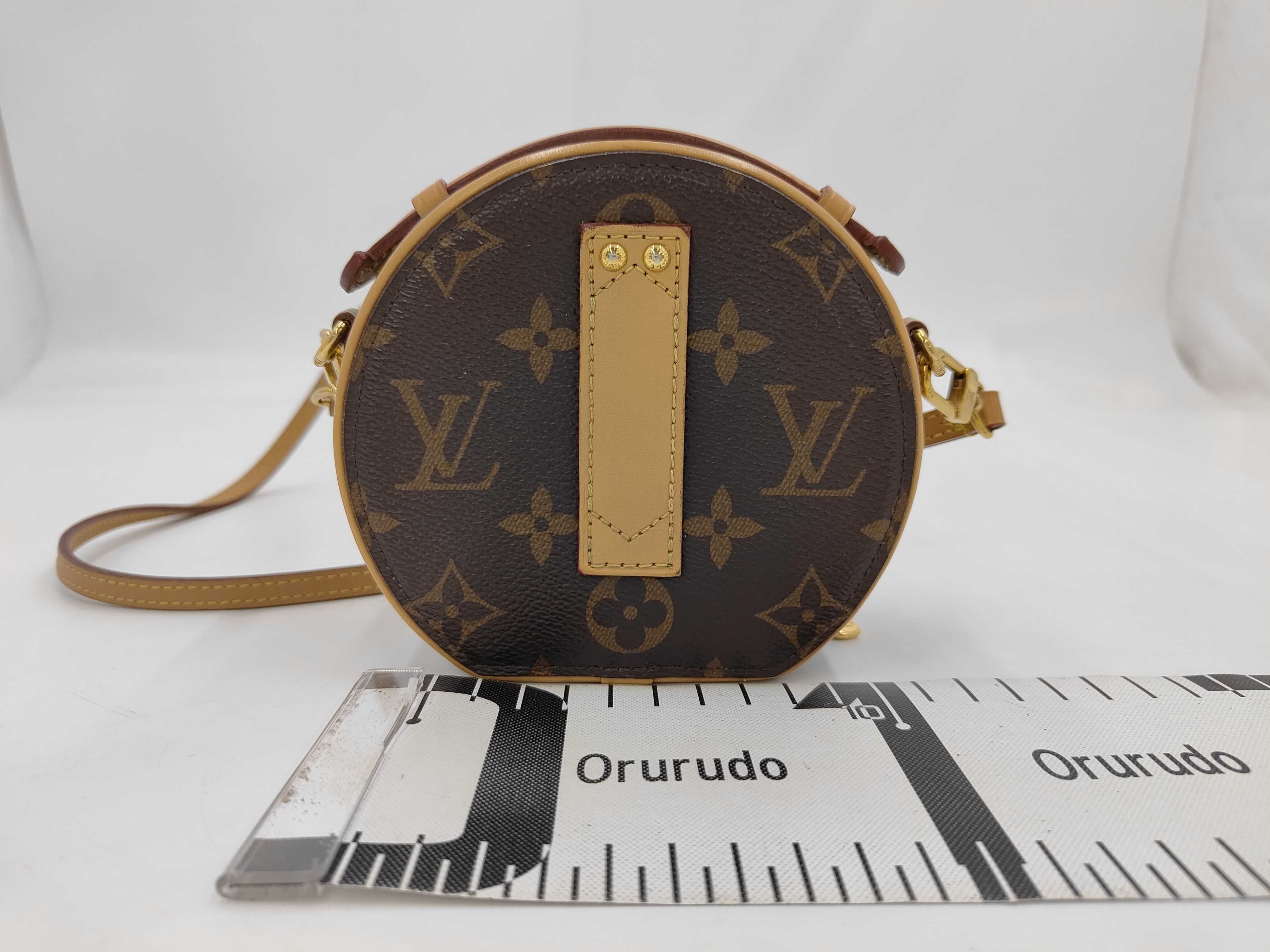 Monogram Mini Boite Chapeau M44699 Shoulder Bag — view 2