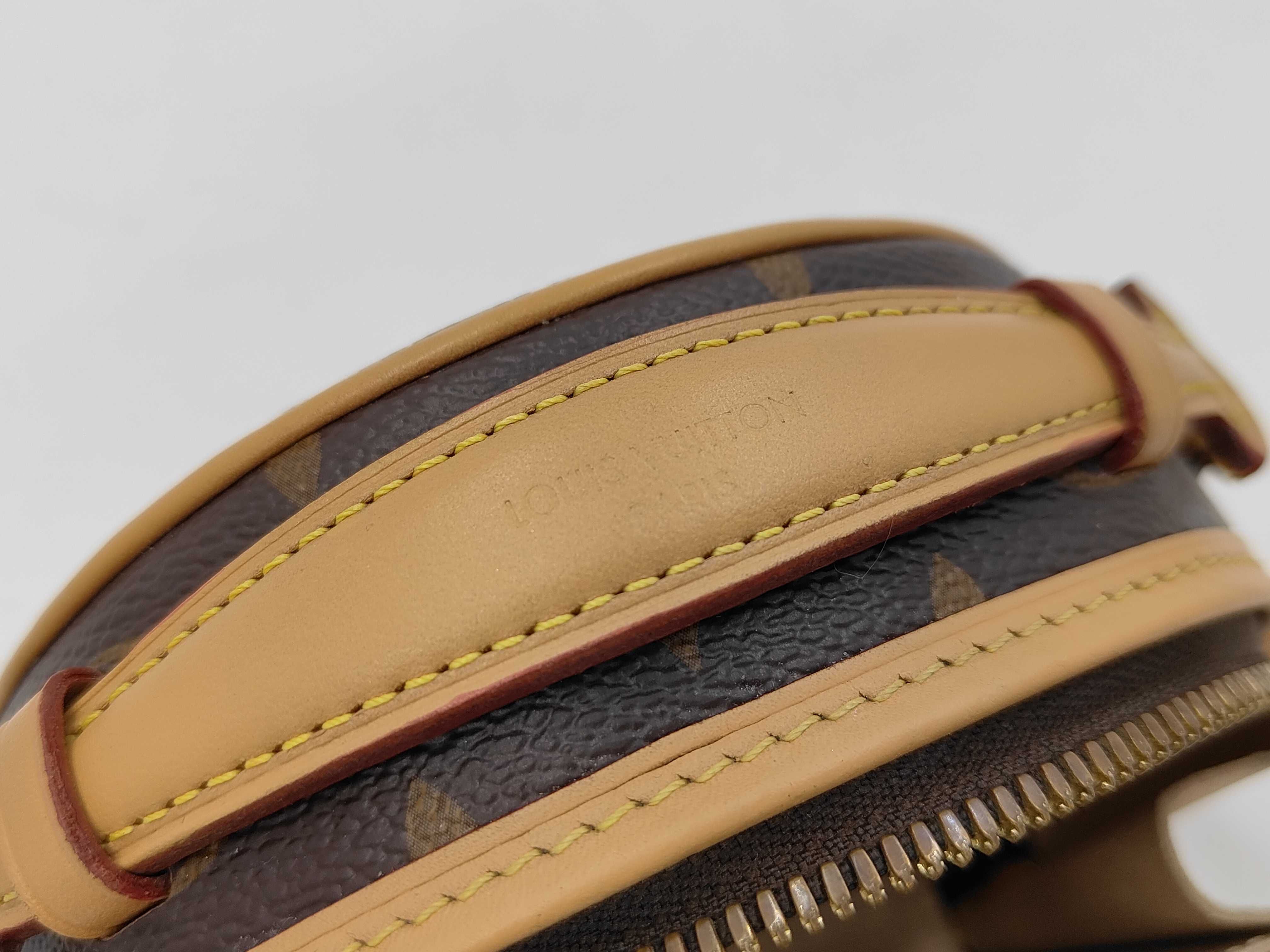 Monogram Mini Boite Chapeau M44699 Shoulder Bag — view 9