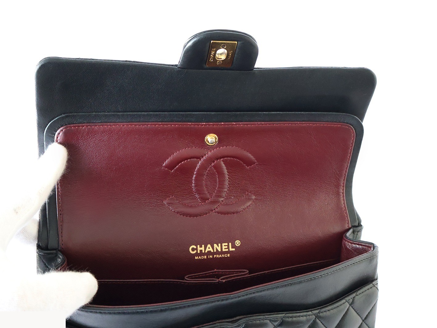 Matelassé 25 Lambskin Double Flap Double Chain Shoulder Bag, Black — view 11