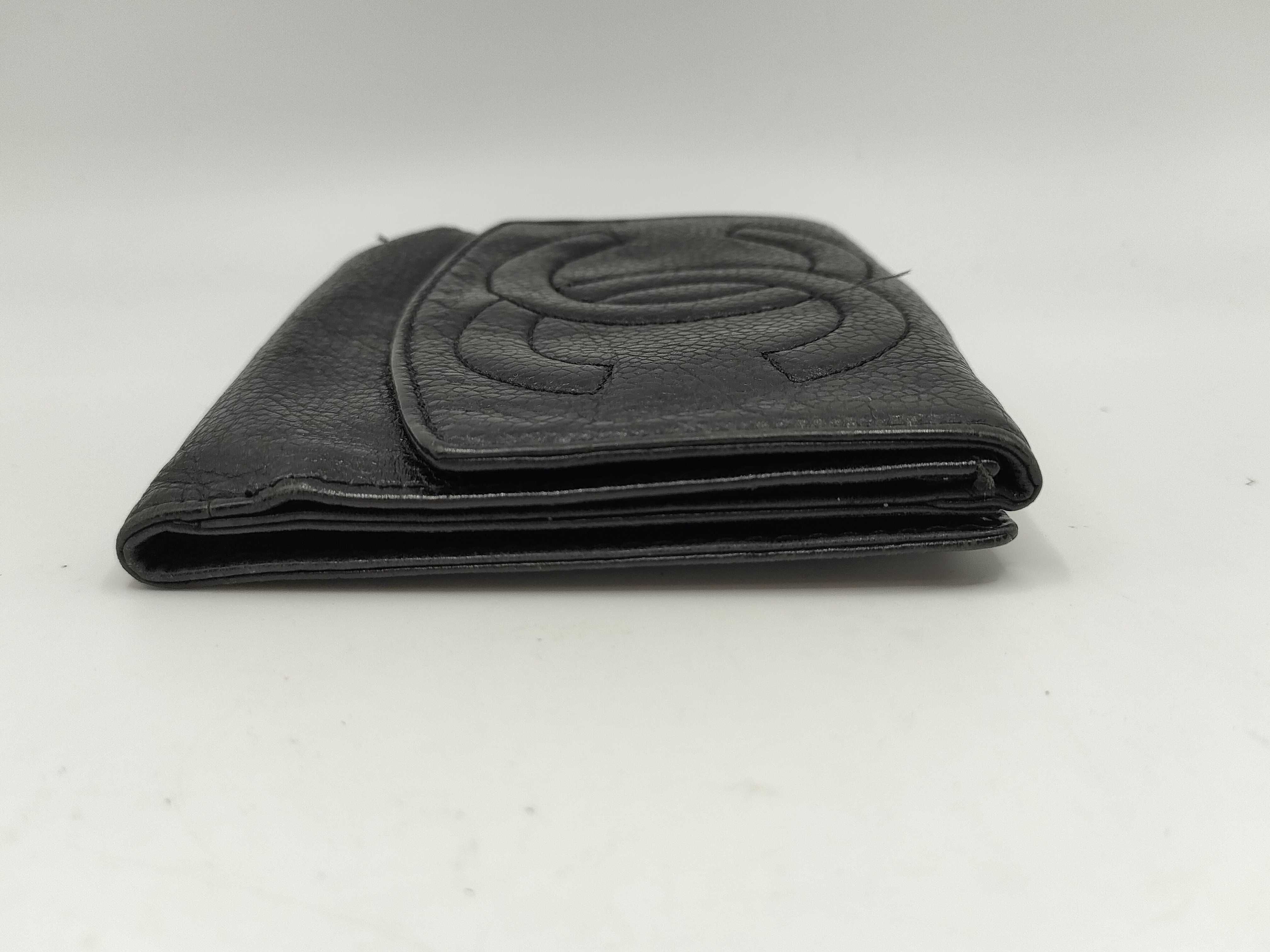 Caviar Skin Compact Wallet — view 4