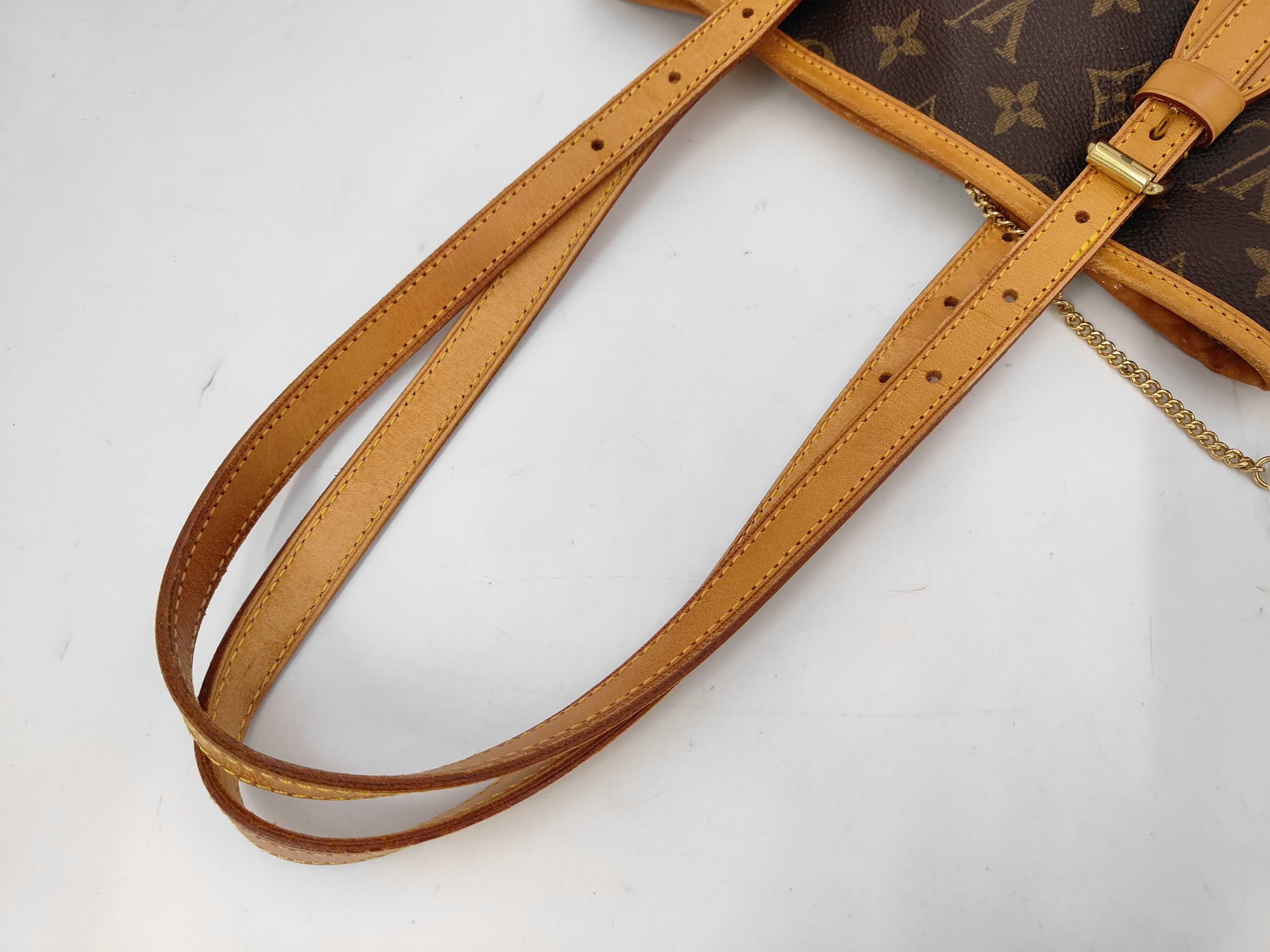 Monogram Bucket PM SD0023 Shoulder Bag — view 4