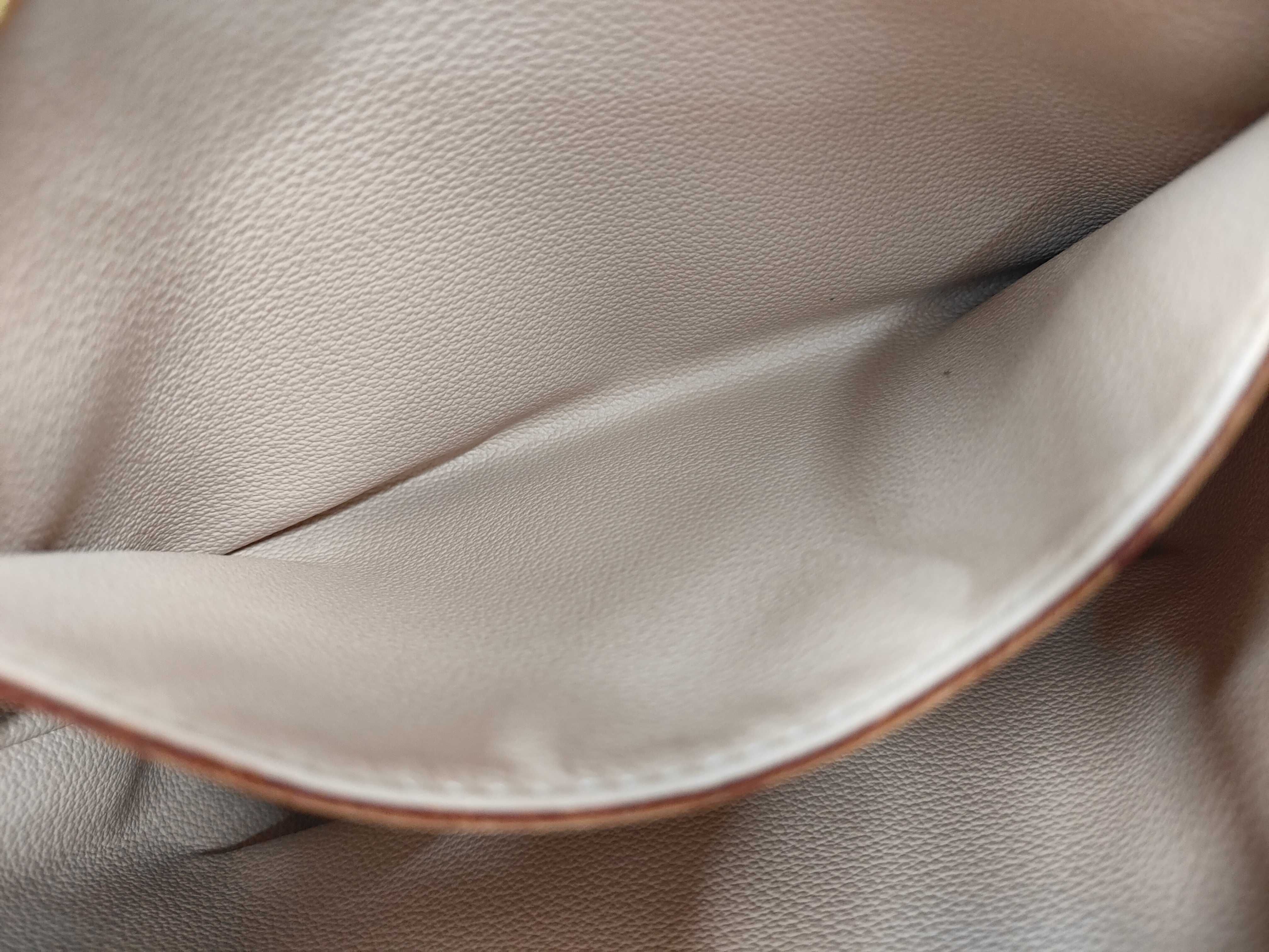 Monogram Bucket PM SD0023 Shoulder Bag — view 8