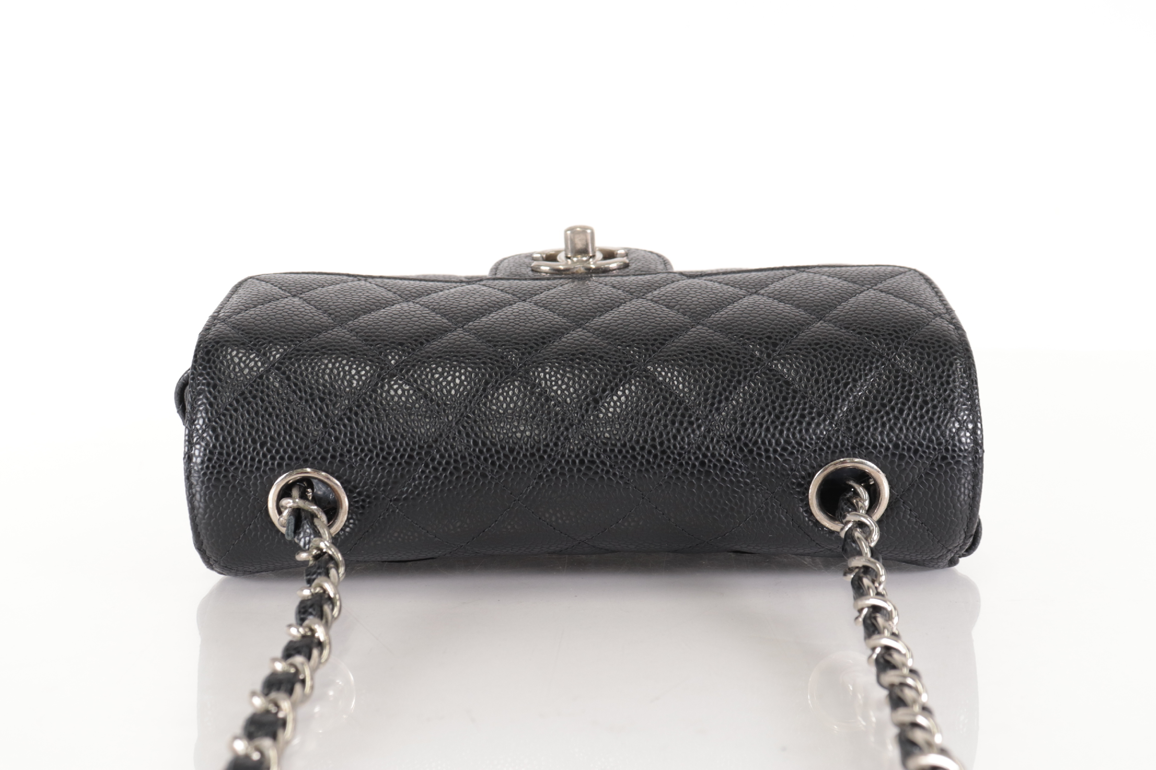 Caviar Mini Chain Shoulder Bag W20 (Serial Number 24) — view 5