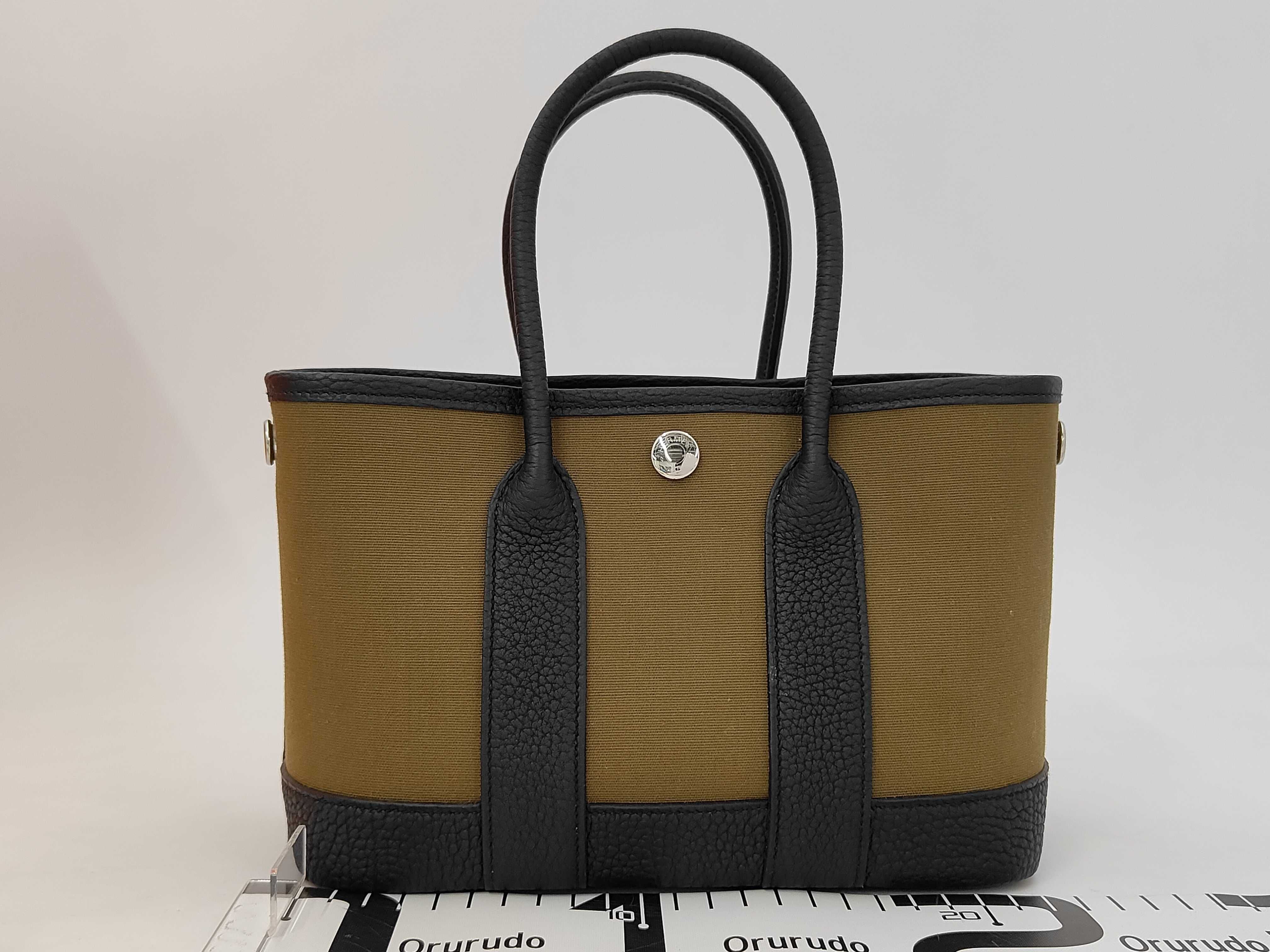 Neo Garden 23 Handbag, Black/Vert Olive (61) x Toile Officier/Negonda Leather x Silver Hardware x G Stamp — view 2