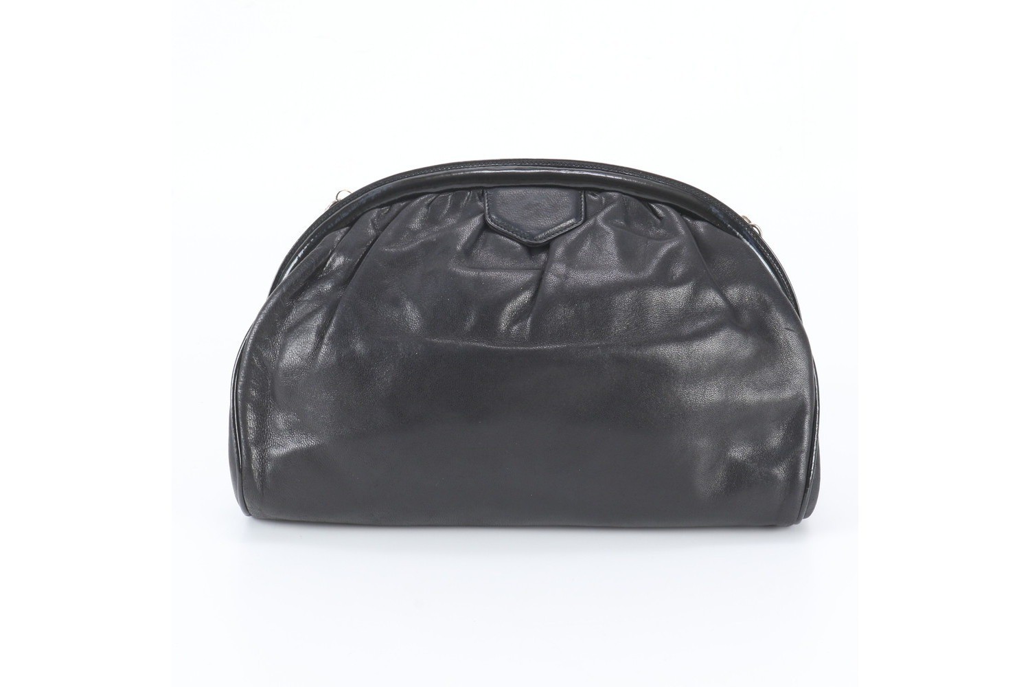 Coin purse, chain, Coco Mark, leather shoulder bag — view 3