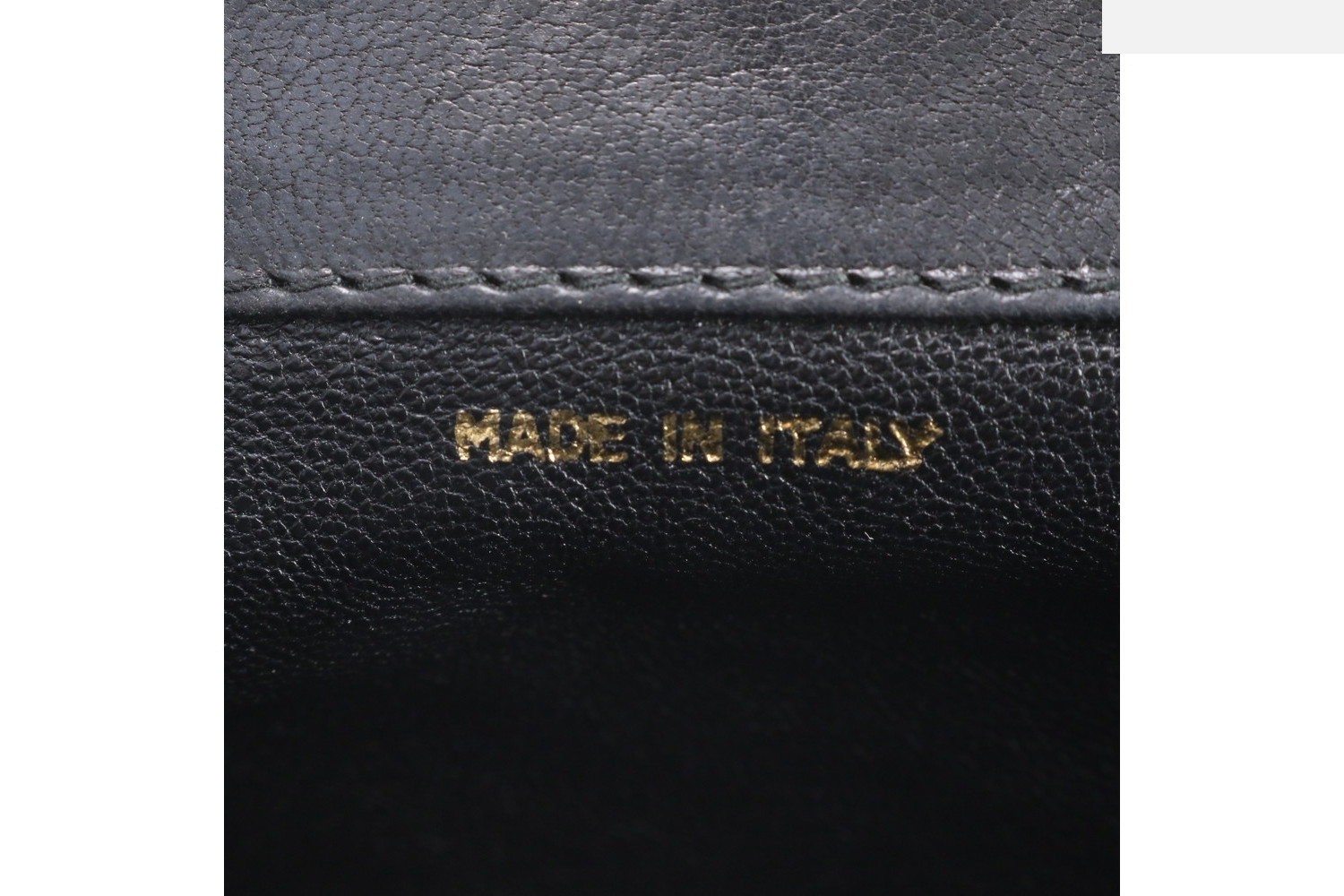 Coin purse, chain, Coco Mark, leather shoulder bag — view 9