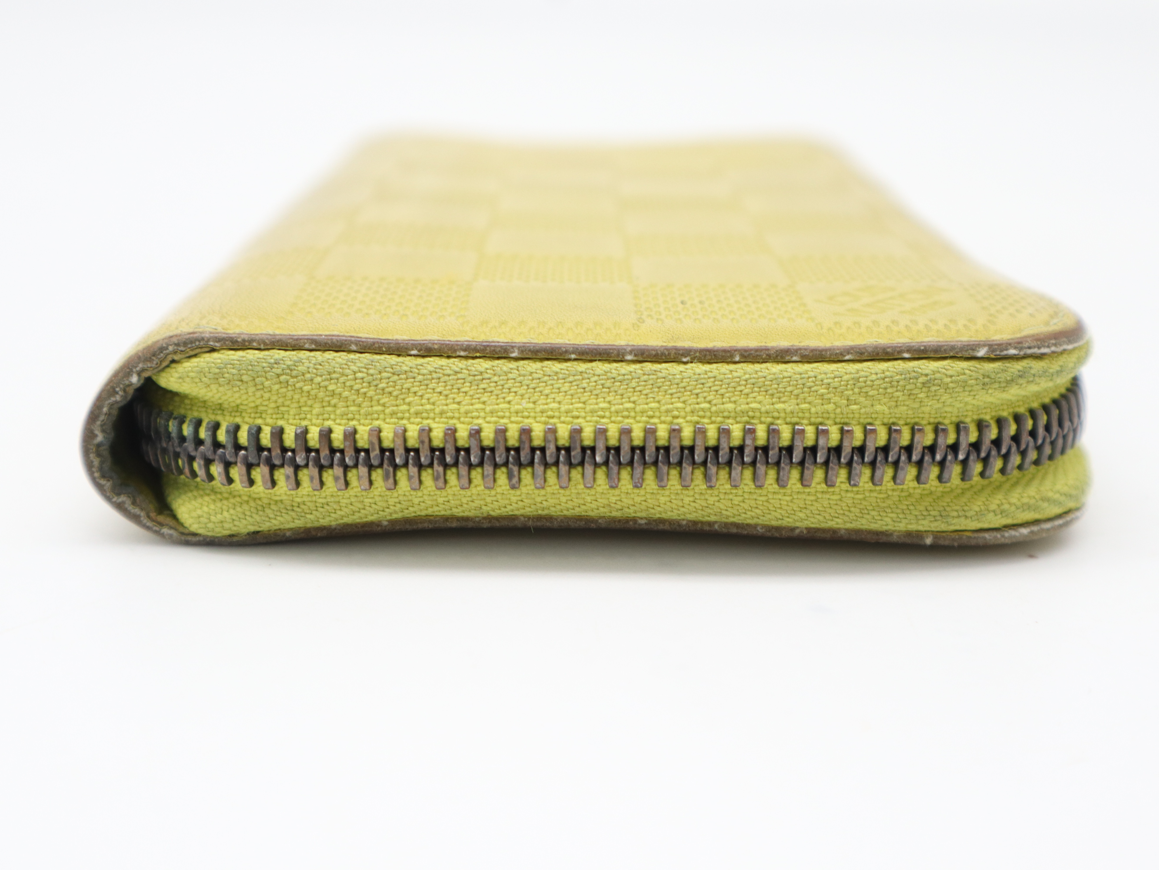 N62236 Damier Infini Vertical Vert Ascetic Wallet — view 5