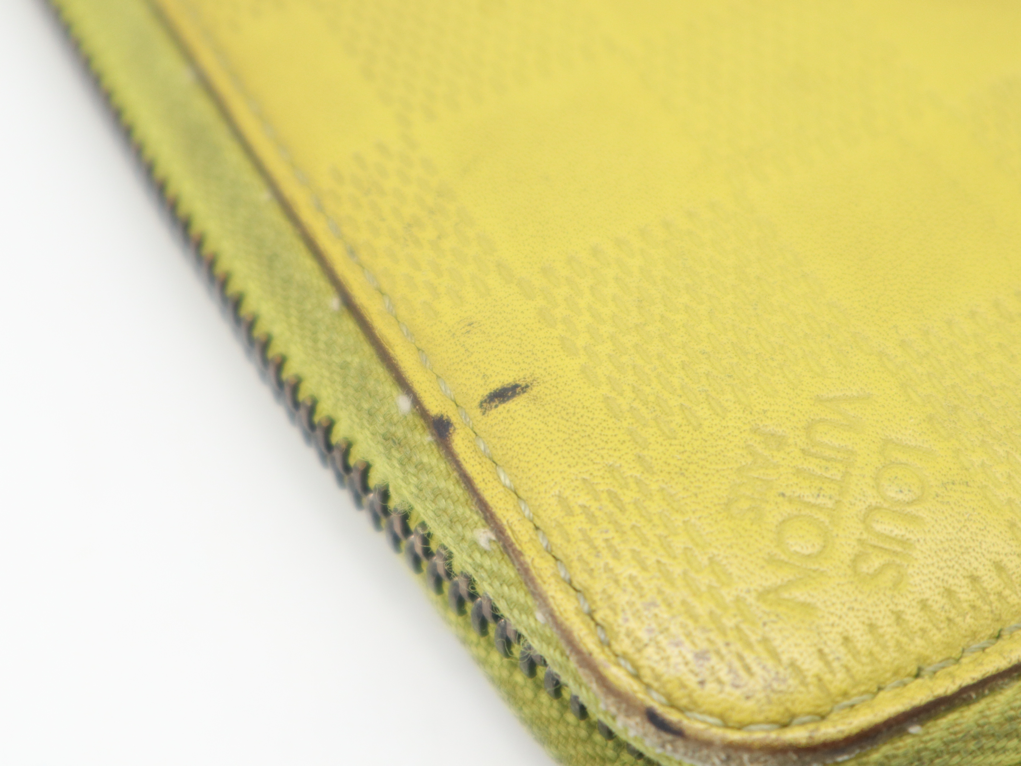 N62236 Damier Infini Vertical Vert Ascetic Wallet — view 7