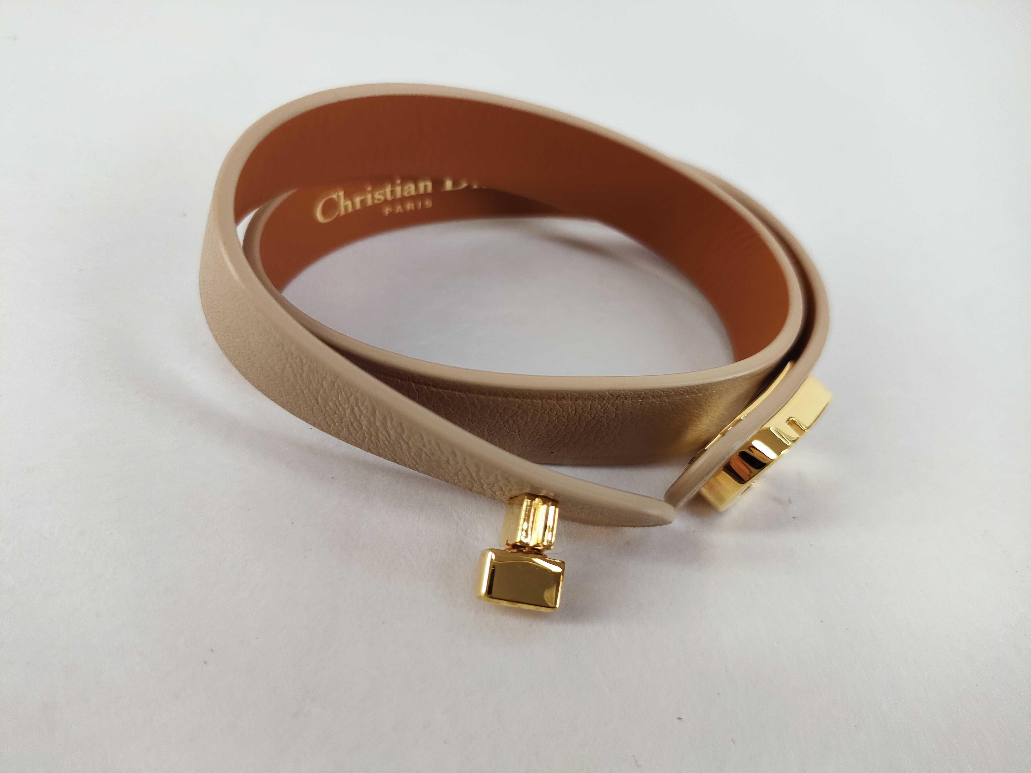 30 Montaigne Bracelet Bracelet/Bangle — view 7