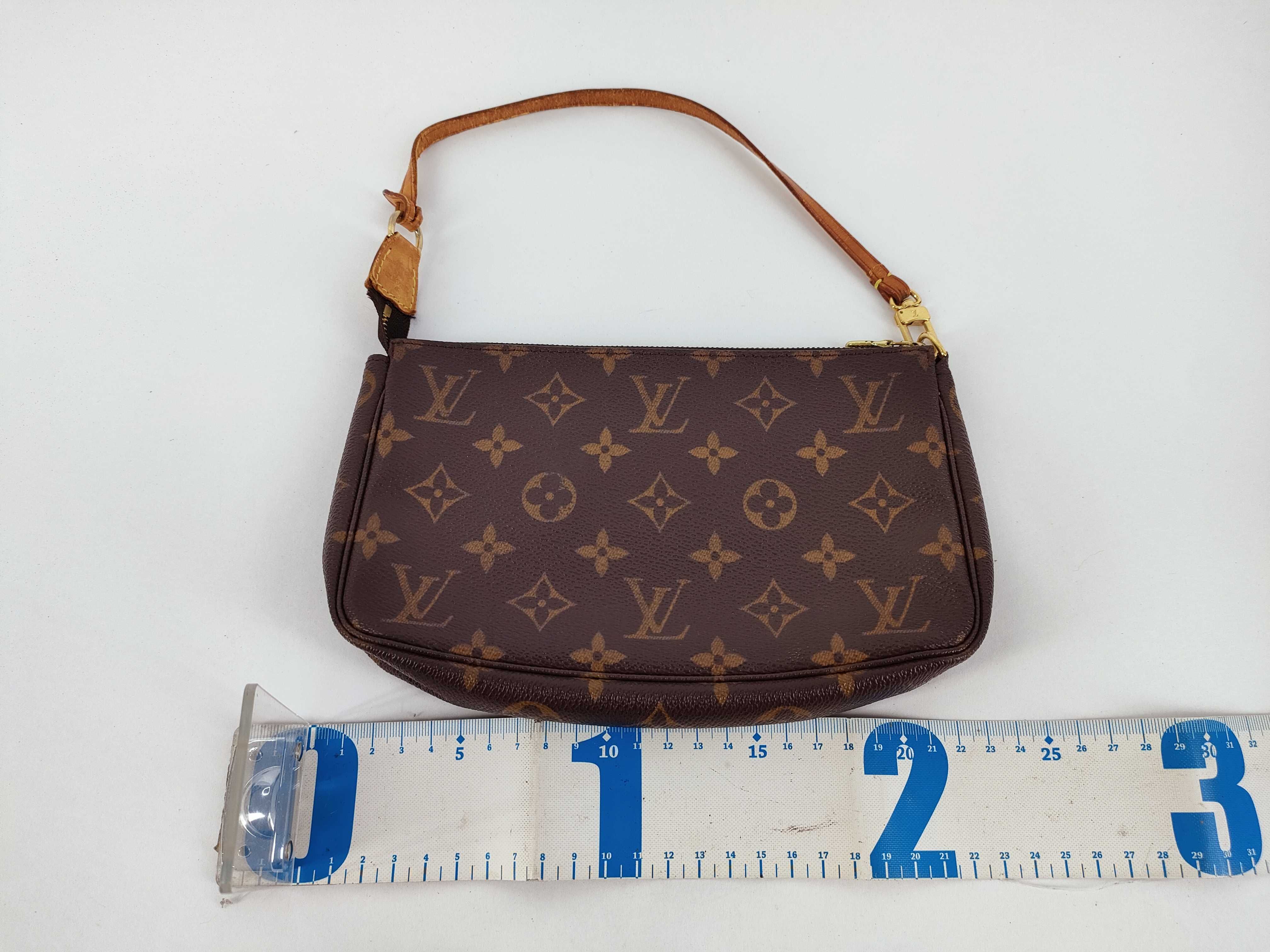 Monogram Louis Vuitton Monogram Pochette Accessoires Handbag Pouch — view 2