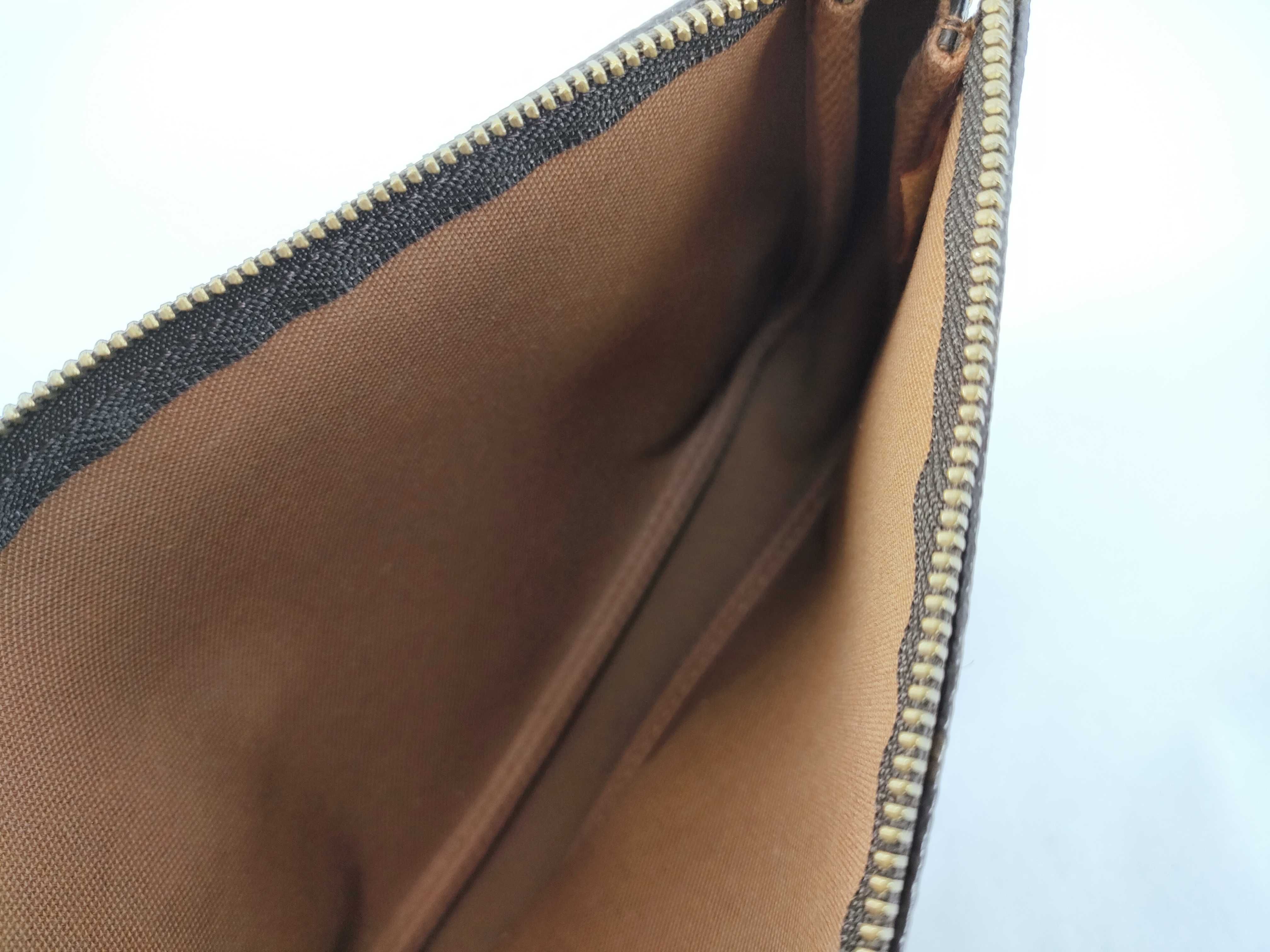 Monogram Louis Vuitton Monogram Pochette Accessoires Handbag Pouch — view 12