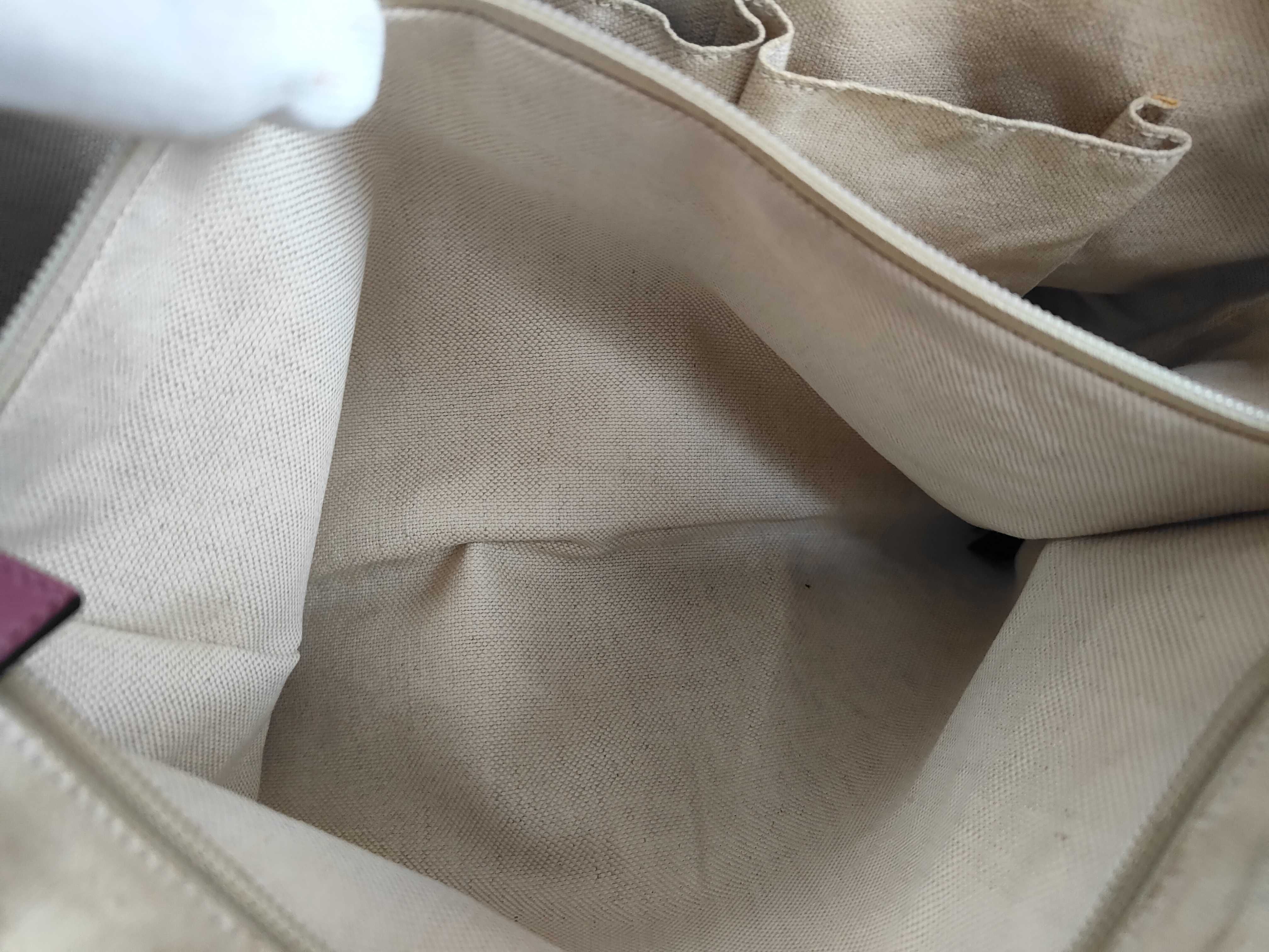 GG Supreme Tote Bag — view 14