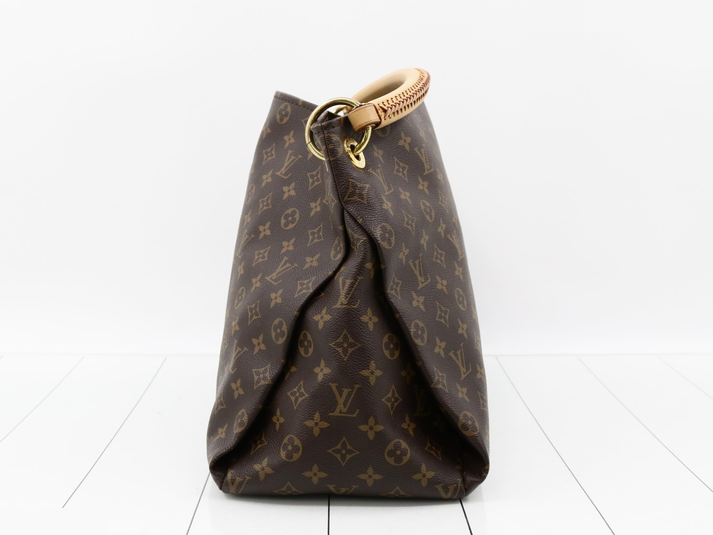 Monogram Artsy MM Shoulder Bag — view 3