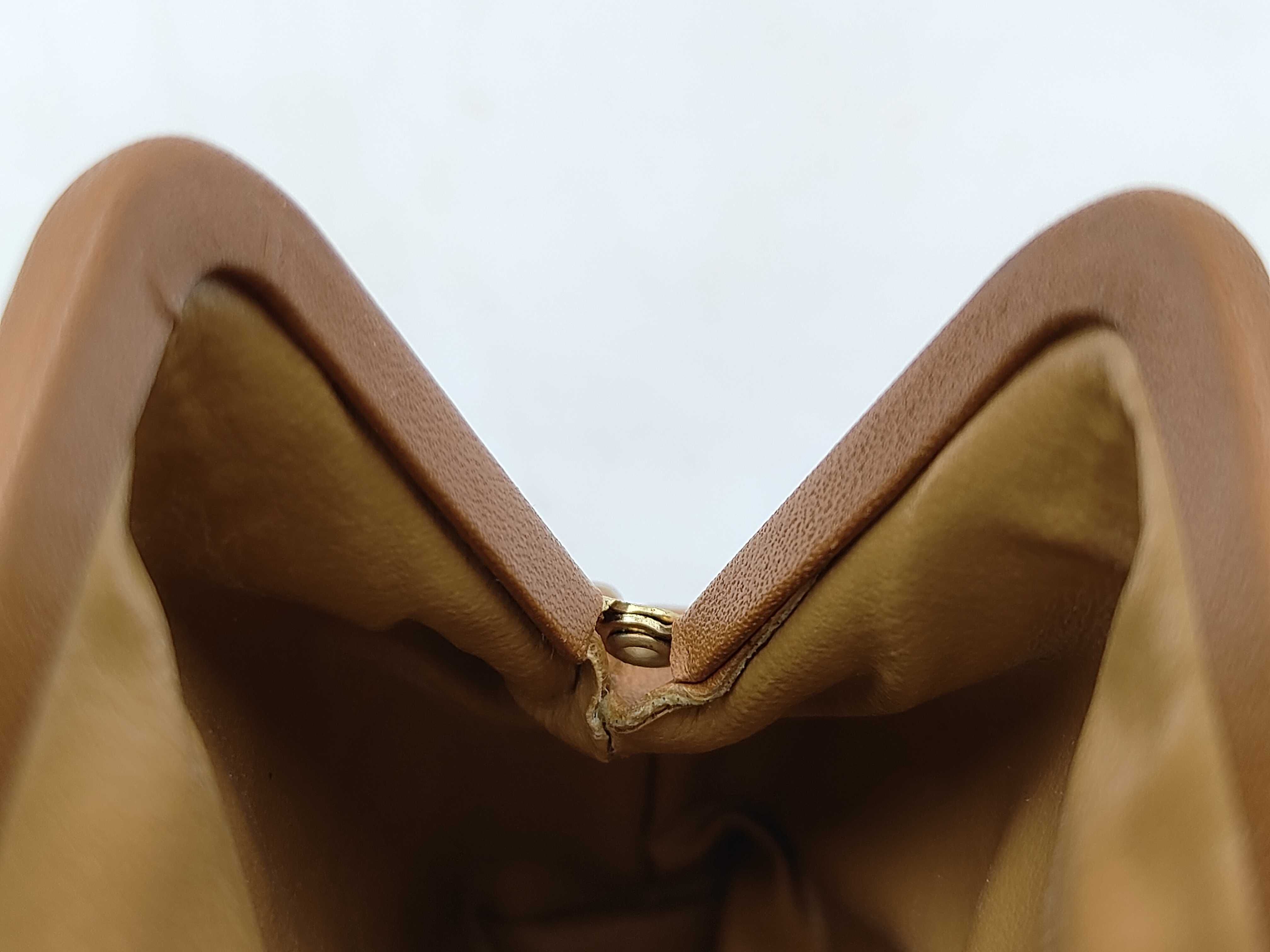 Coin Case — view 4