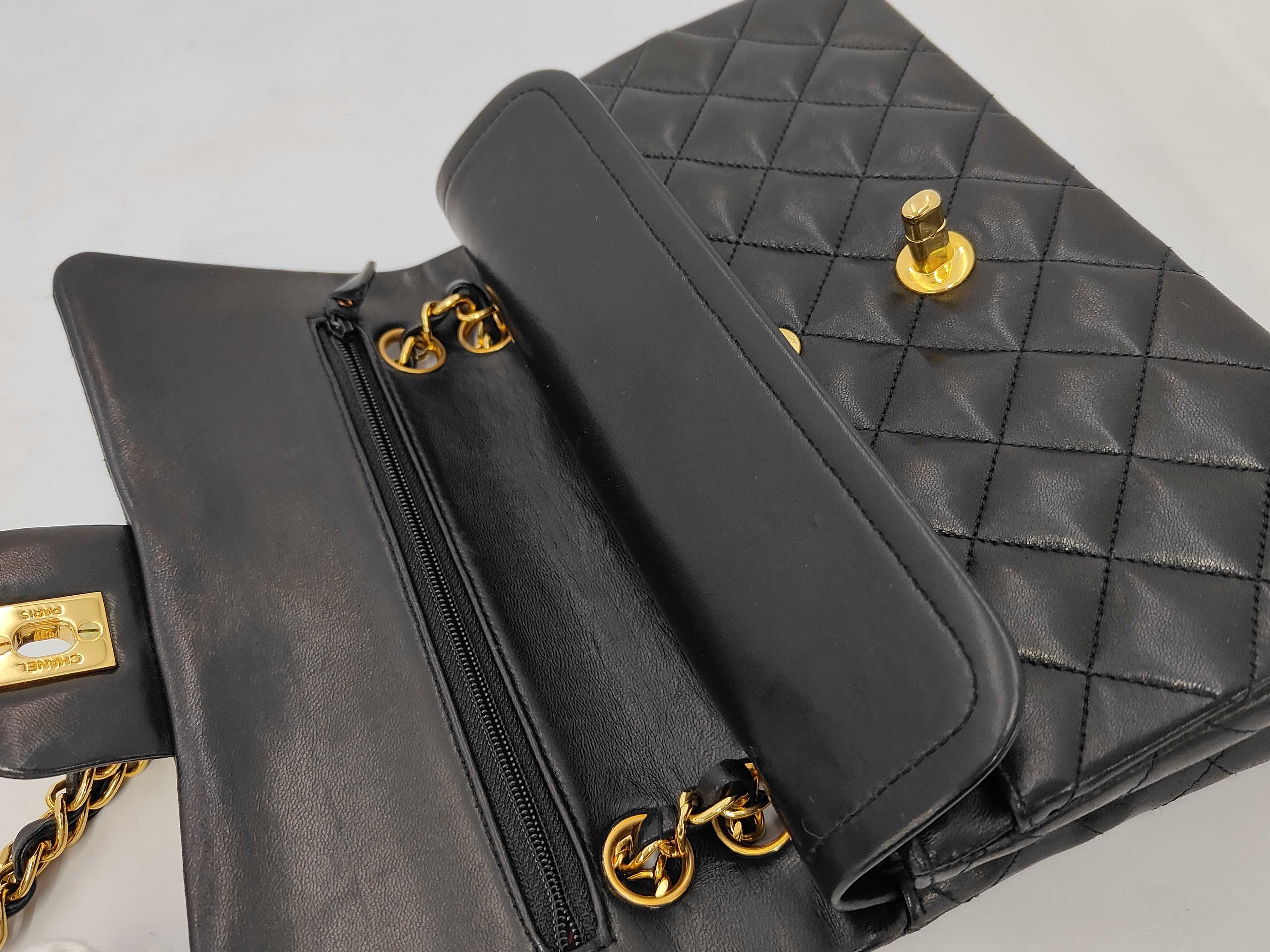 Lambskin Matelassé 23 w Boutique Seal Shoulder Bag — view 6