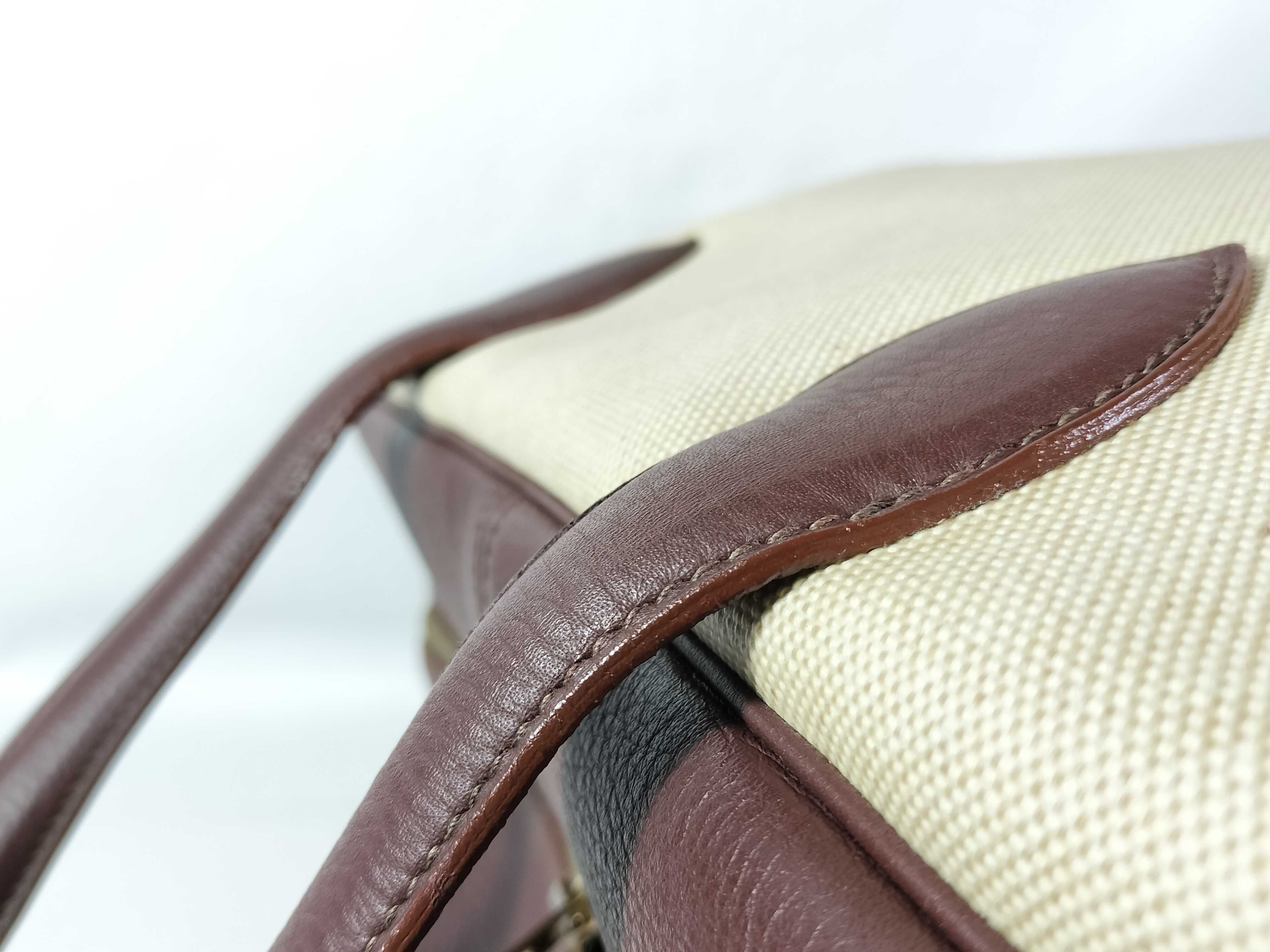 Victoria Semi-Shoulder Bag with Padlock and 2 Keys (Handbag) — view 5