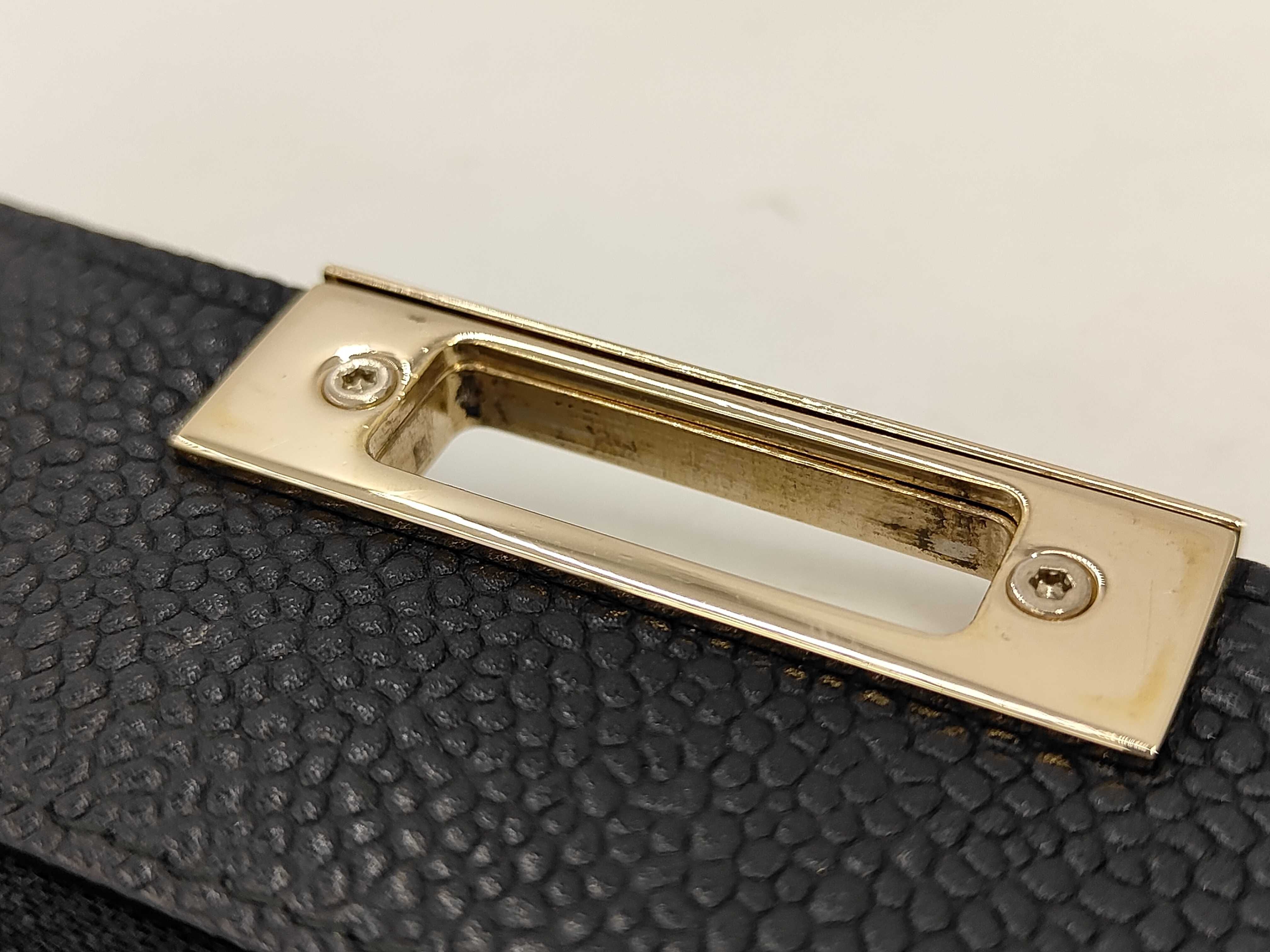 Matelassé Caviar Skin Coco Lock Chain Wallet (Shoulder Bag with Dust Bag, Cards, and Seal) — view 12