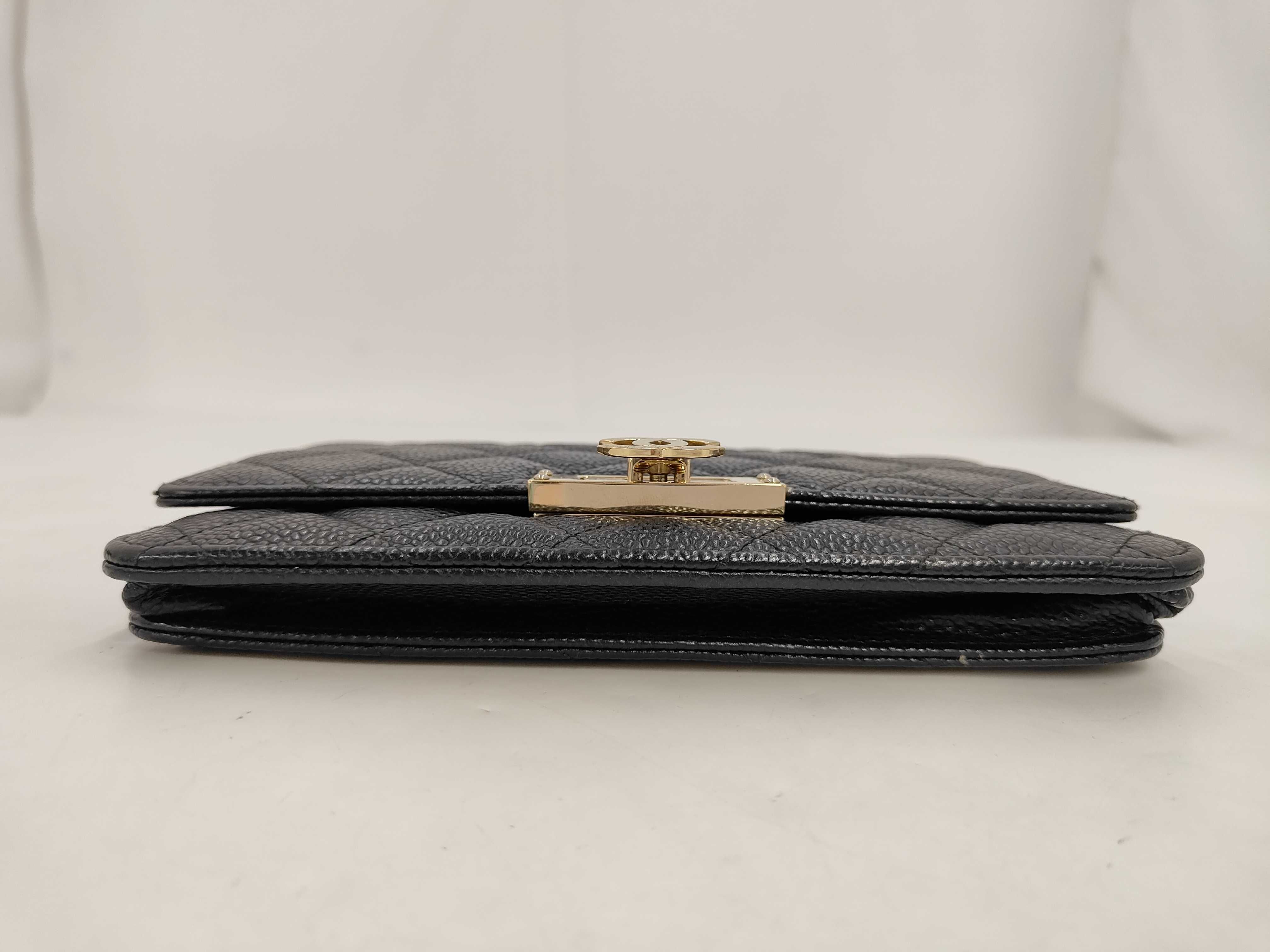 Matelassé Caviar Skin Coco Lock Chain Wallet (Shoulder Bag with Dust Bag, Cards, and Seal) — view 3