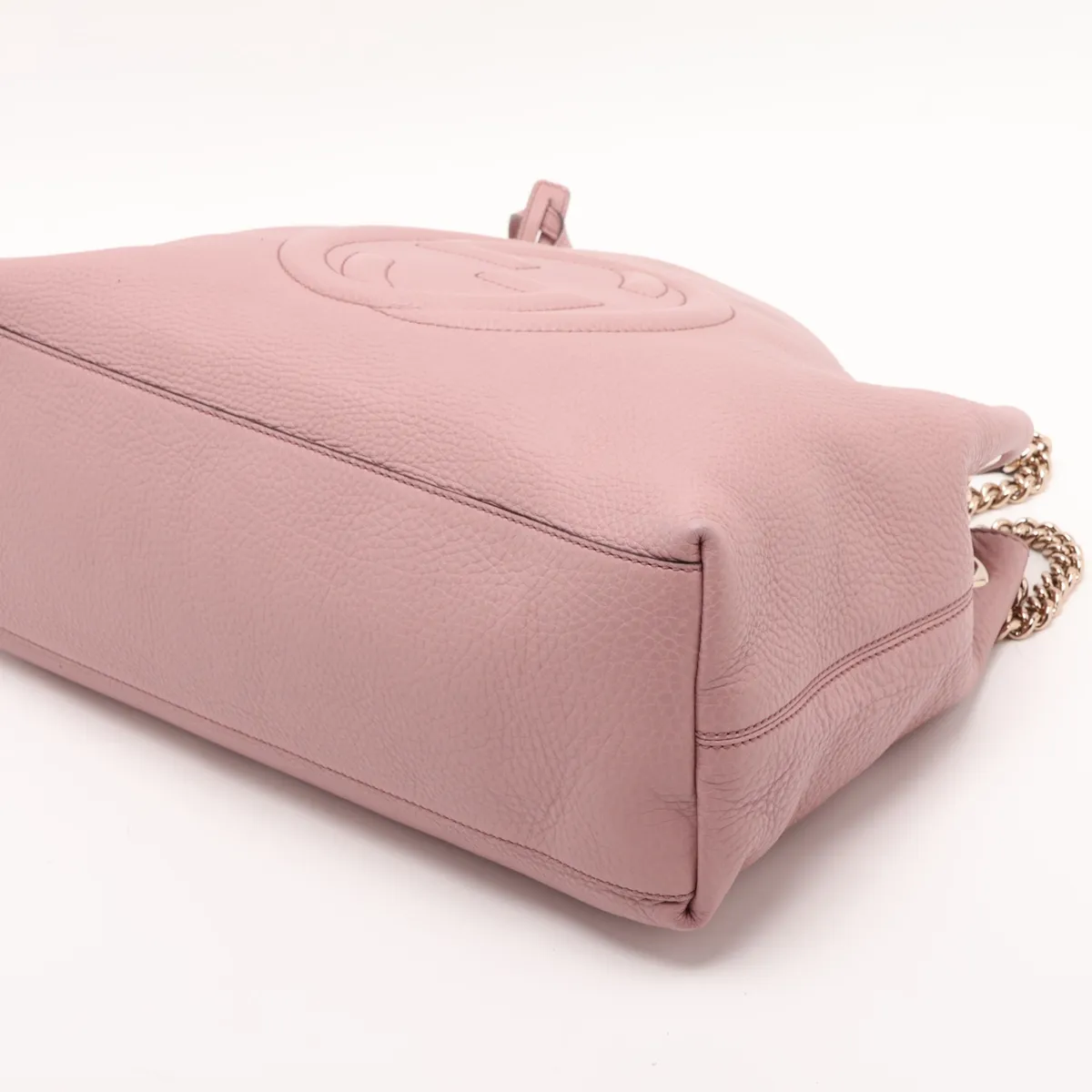 Soho 308982 Leather Chain Shoulder Bag Pink — view 3