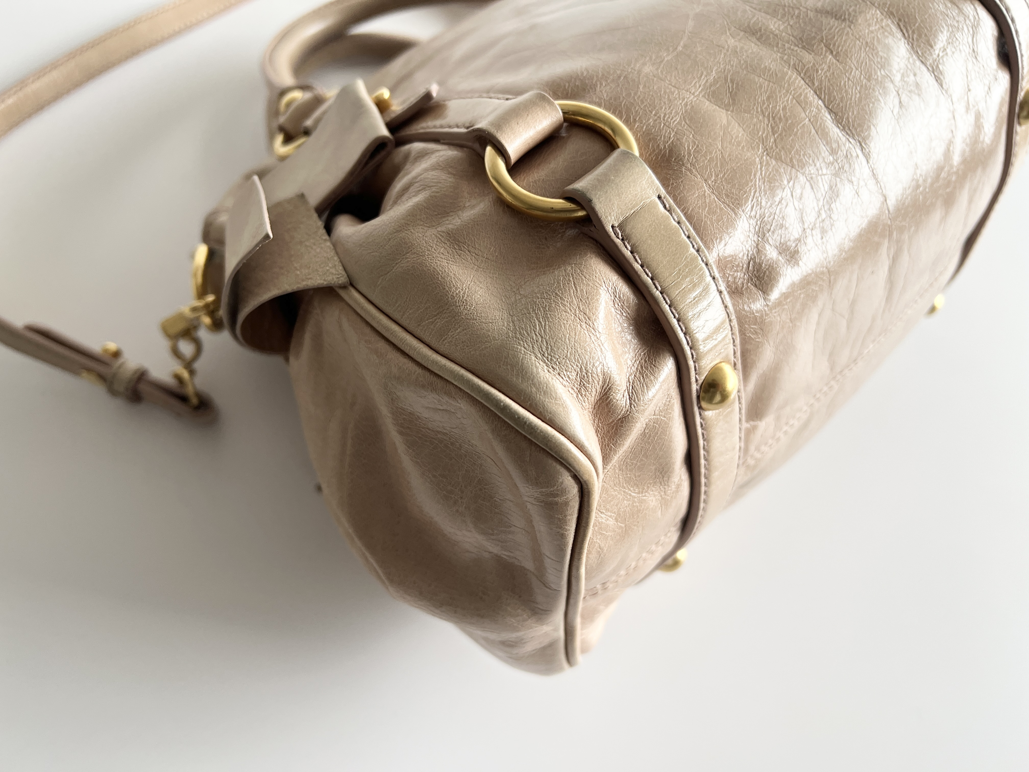 Vitello Luxe Ribbon Leather 2-Way Shoulder Bag/Handbag — view 11
