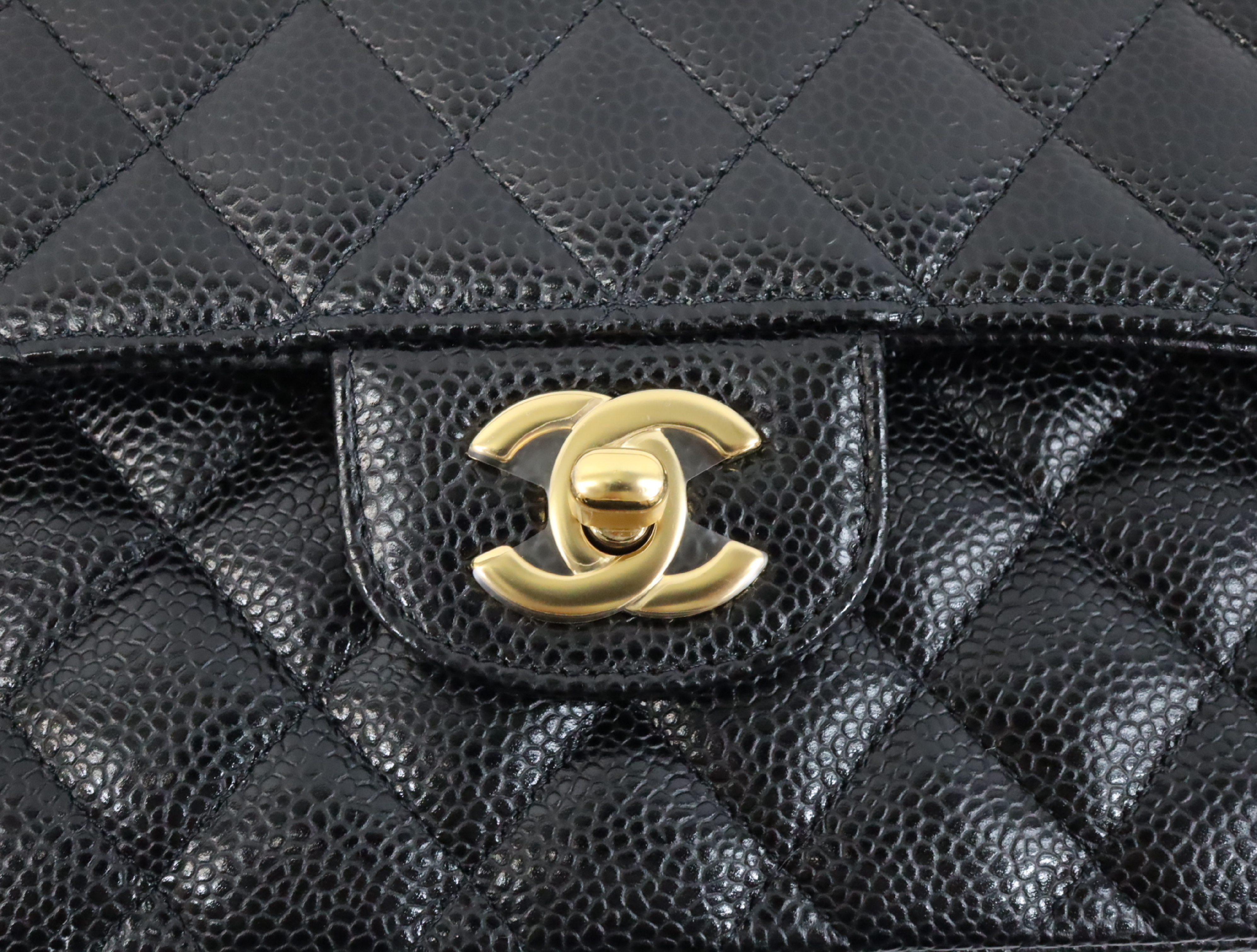 Matelassé 23 Caviar Skin Double Flap Black Serial Number 30s Gold Hardware A01113? Shoulder Bag — view 11