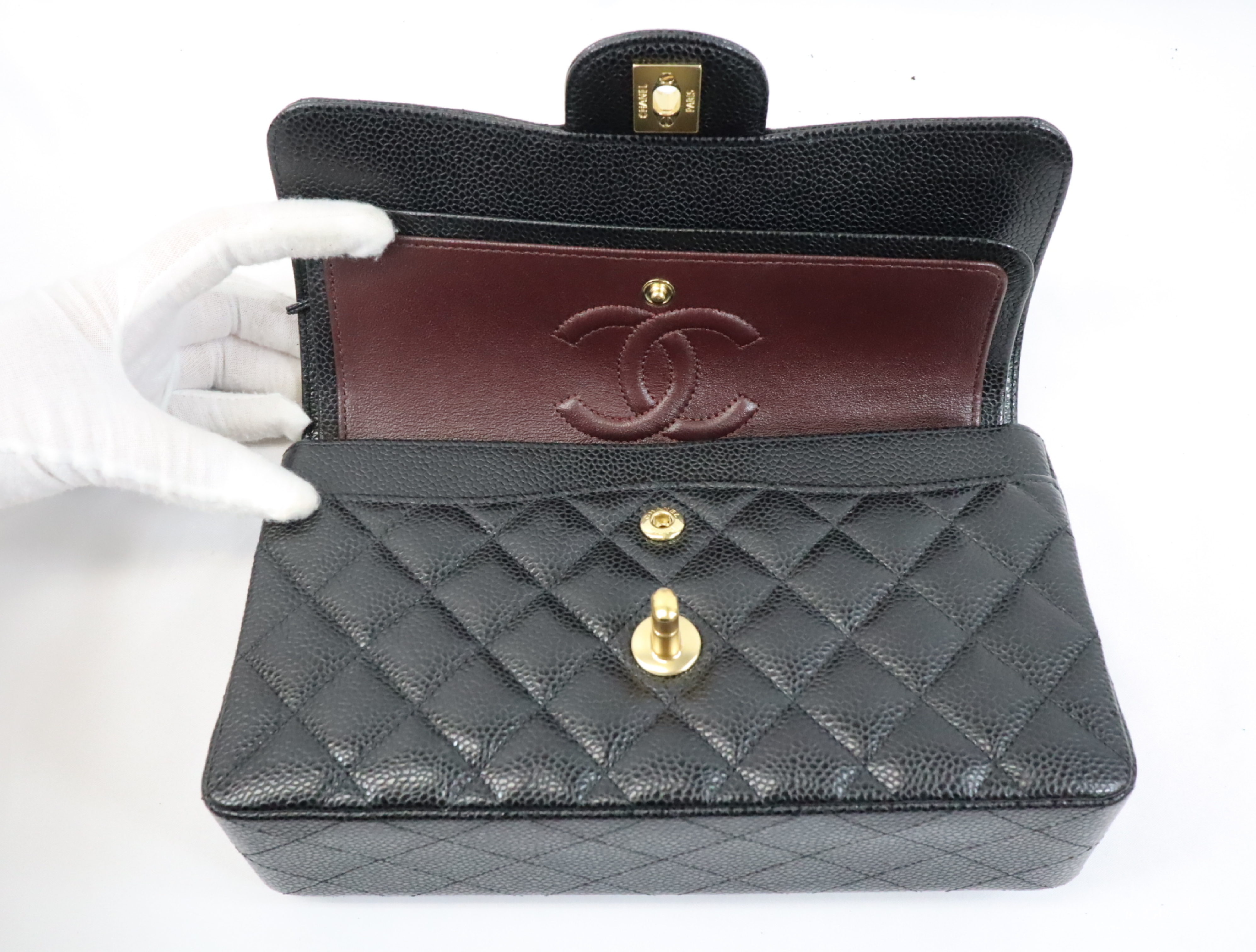 Matelassé 23 Caviar Skin Double Flap Black Serial Number 30s Gold Hardware A01113? Shoulder Bag — view 12