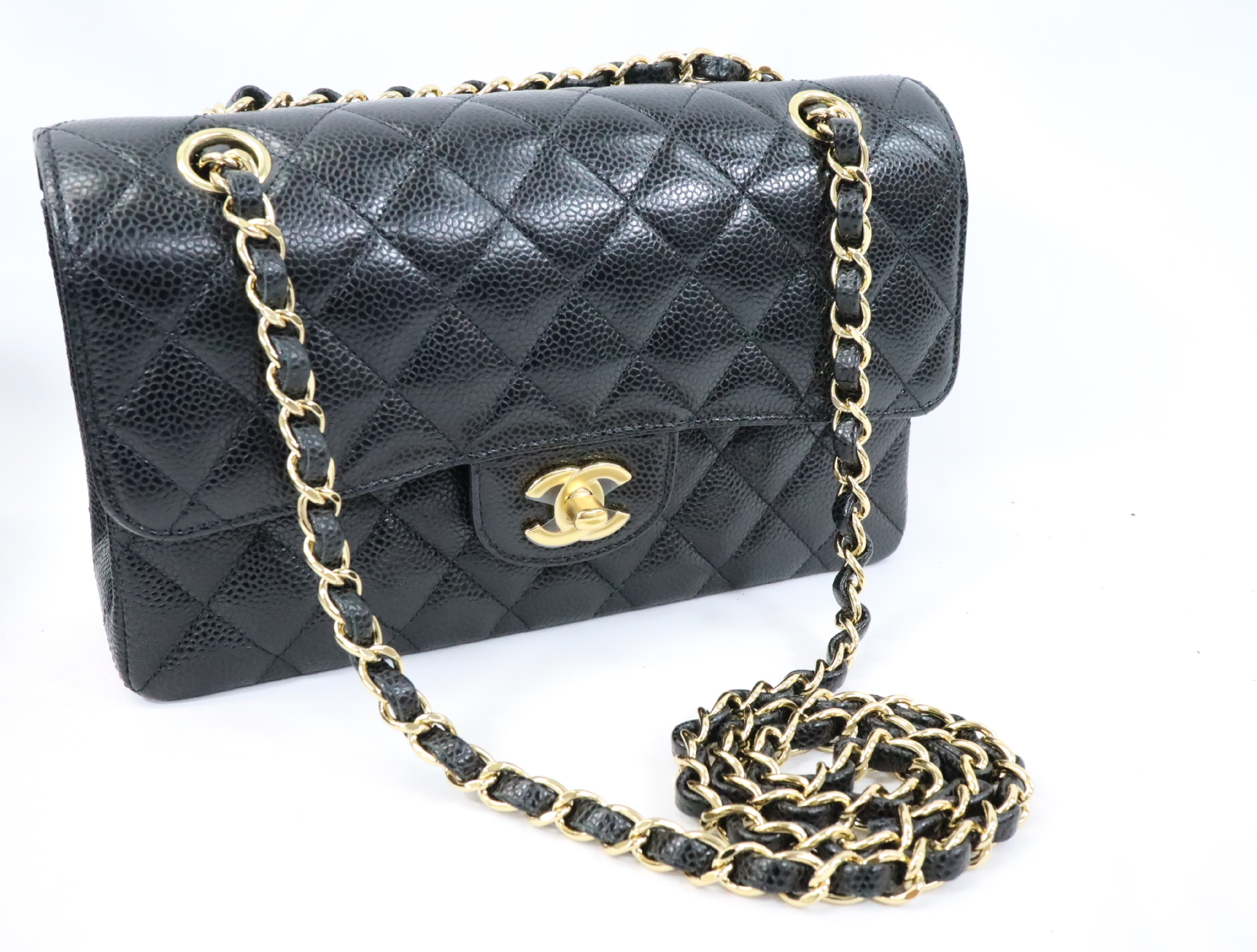 Matelassé 23 Caviar Skin Double Flap Black Serial Number 30s Gold Hardware A01113? Shoulder Bag — view 3