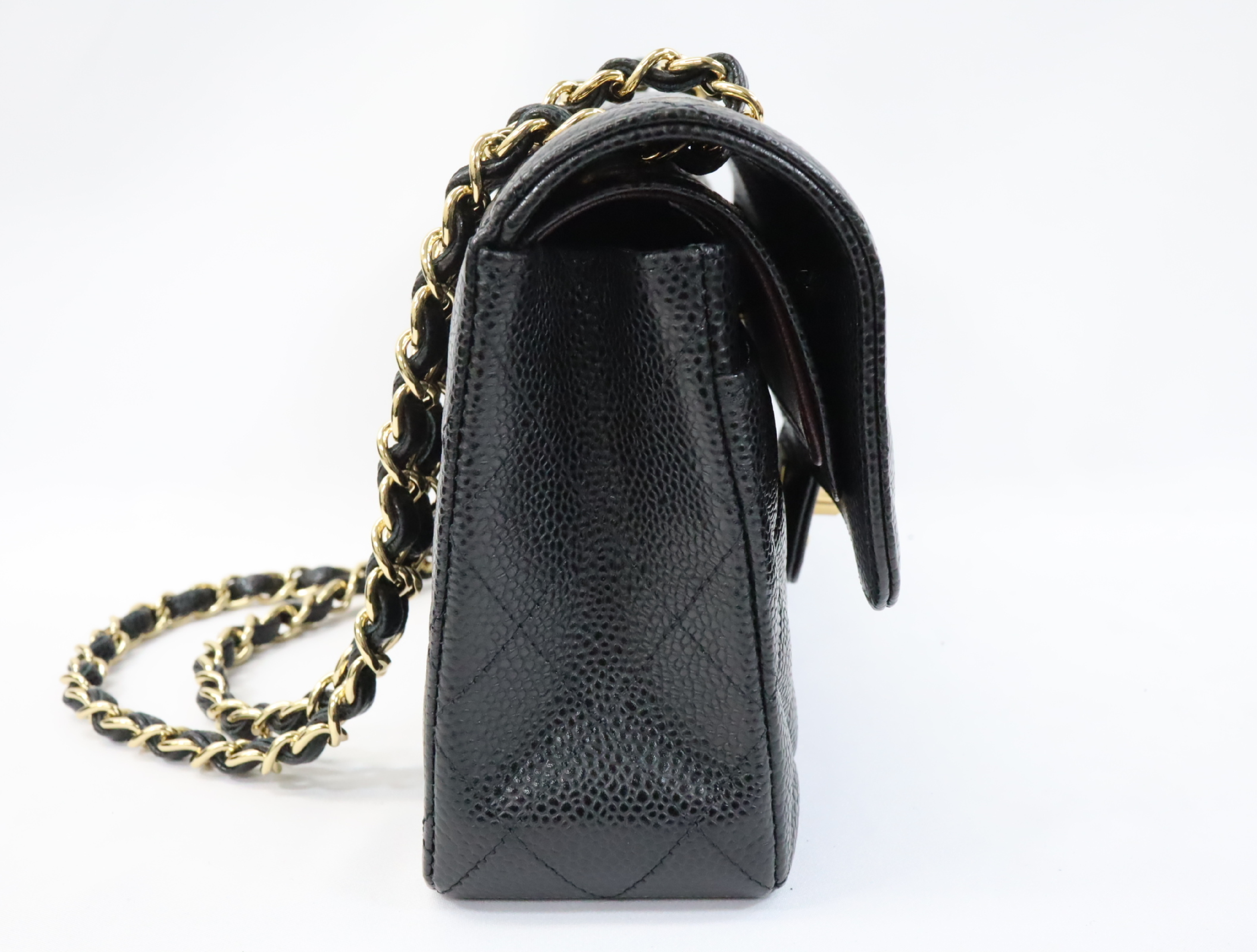 Matelassé 23 Caviar Skin Double Flap Black Serial Number 30s Gold Hardware A01113? Shoulder Bag — view 5