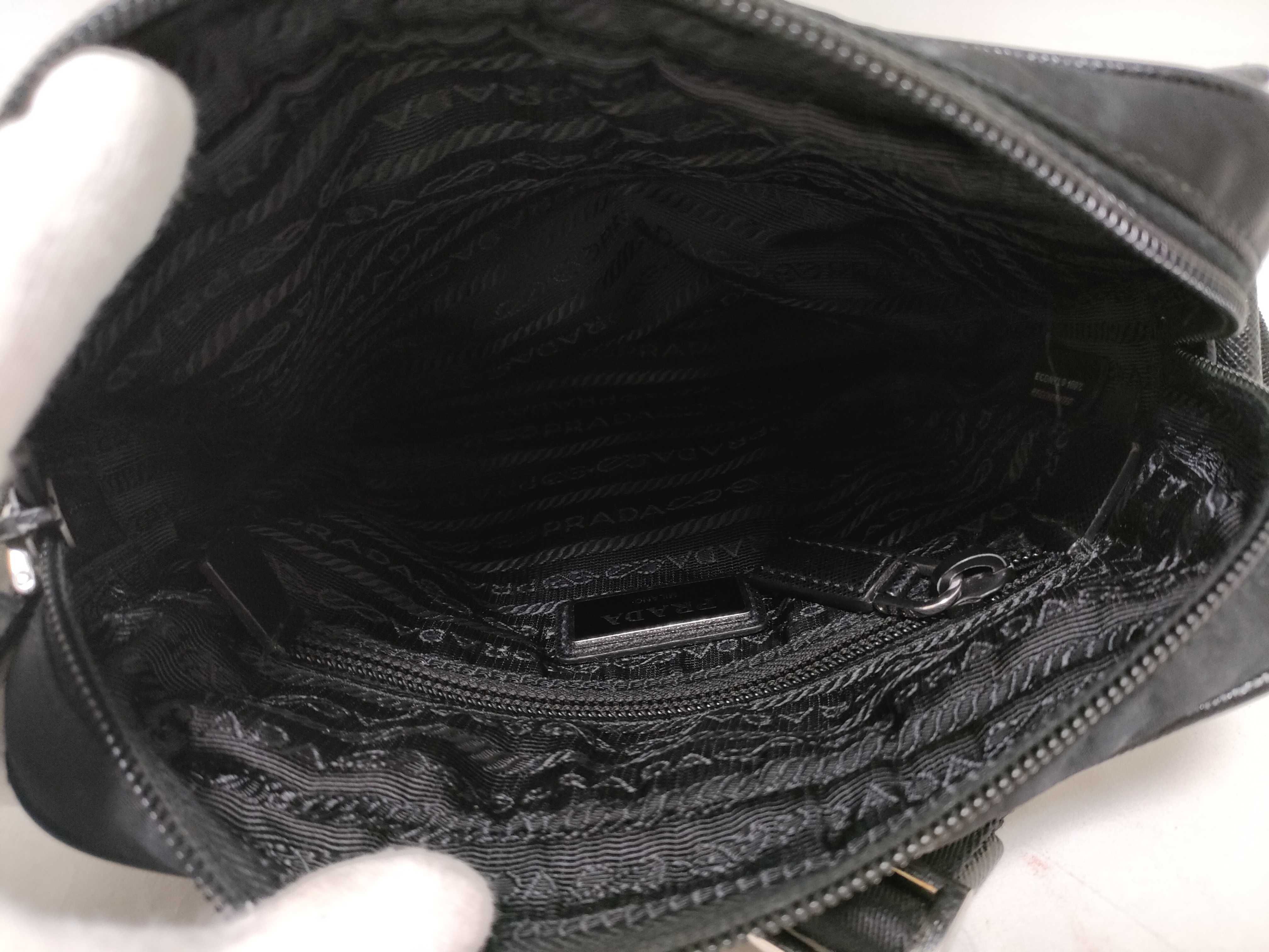 Nylon Shoulder Bag (2VH144) - RFID verified, Triangle logo, Logo belt, Saffiano nylon. — view 10