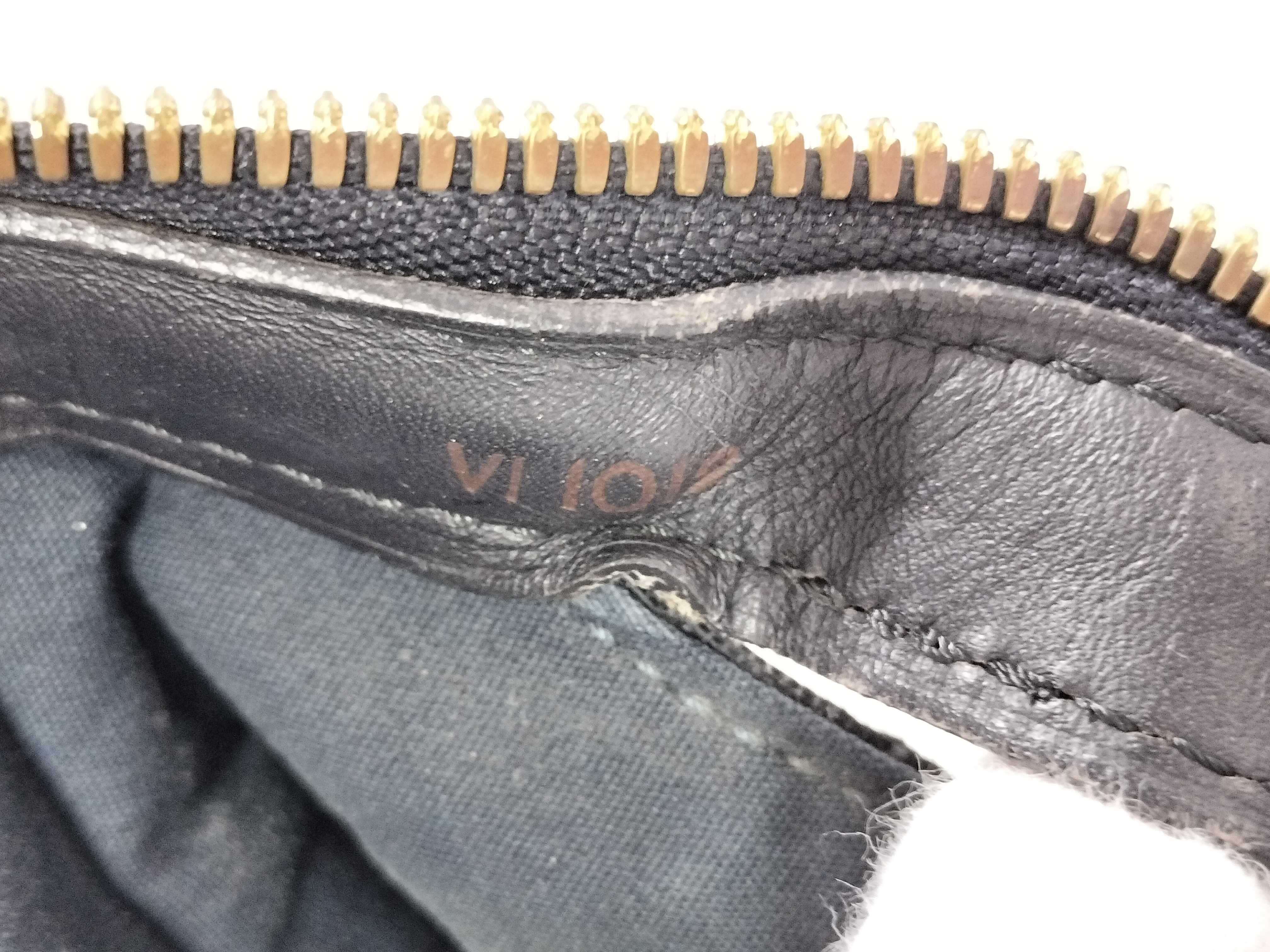 Monogram Mini Lin Louis Vuitton Monogram Josephine Handbag — view 10