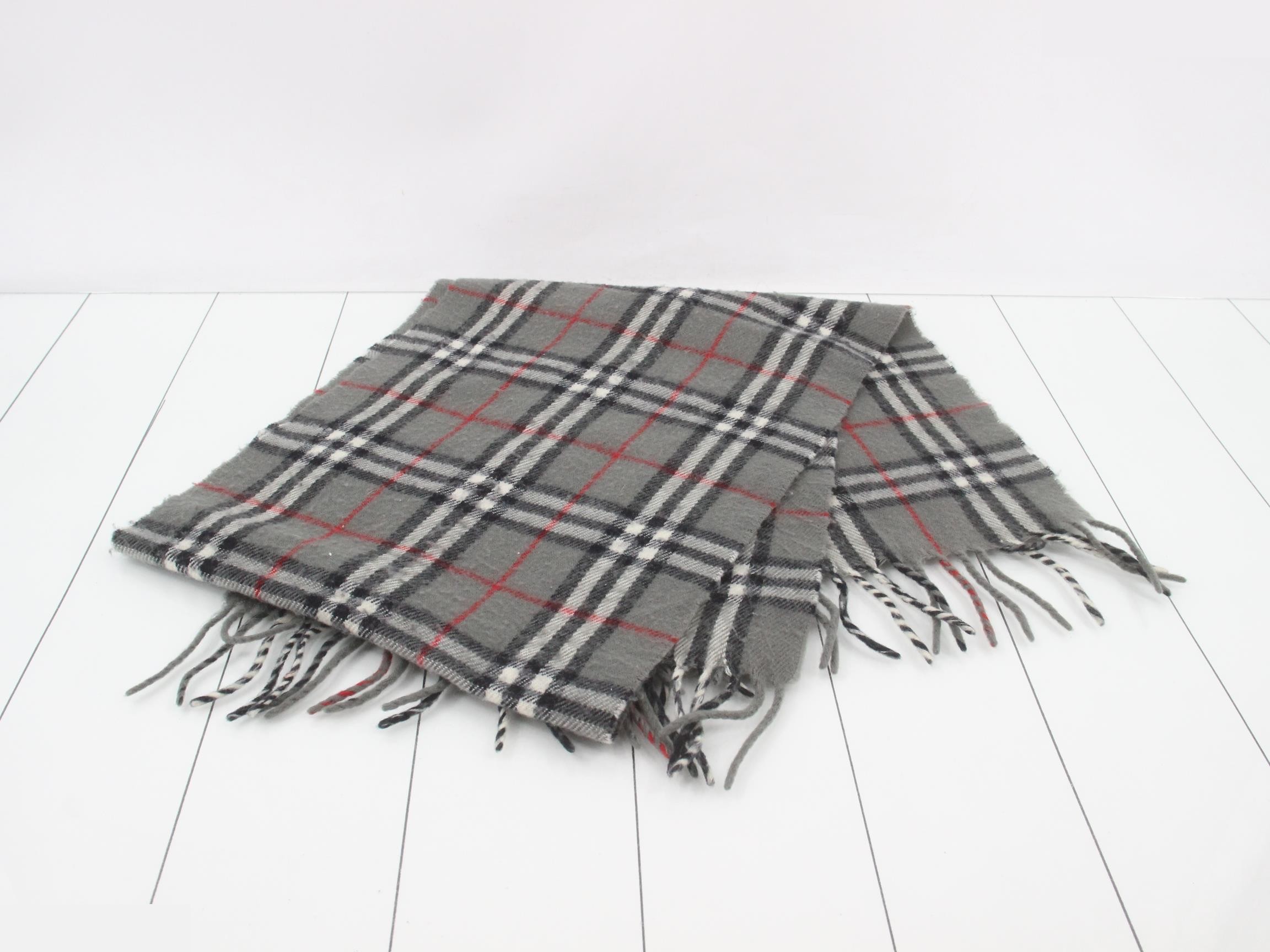 Scarf, Nova Check, Gray — view 3