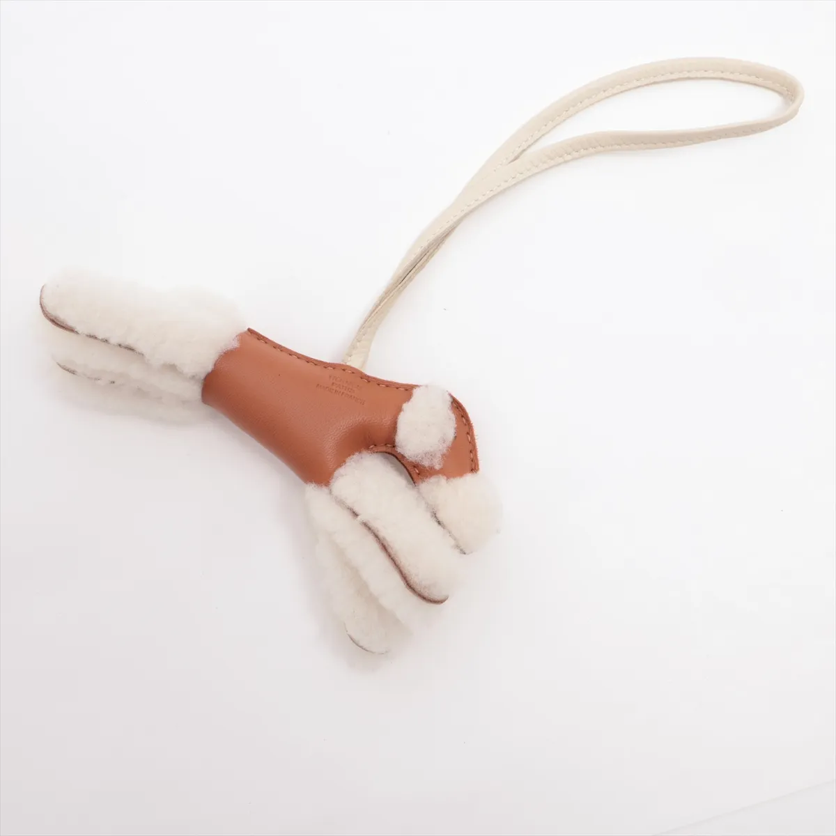 Buddy Charm, Agneau Milo Gold, — view 2