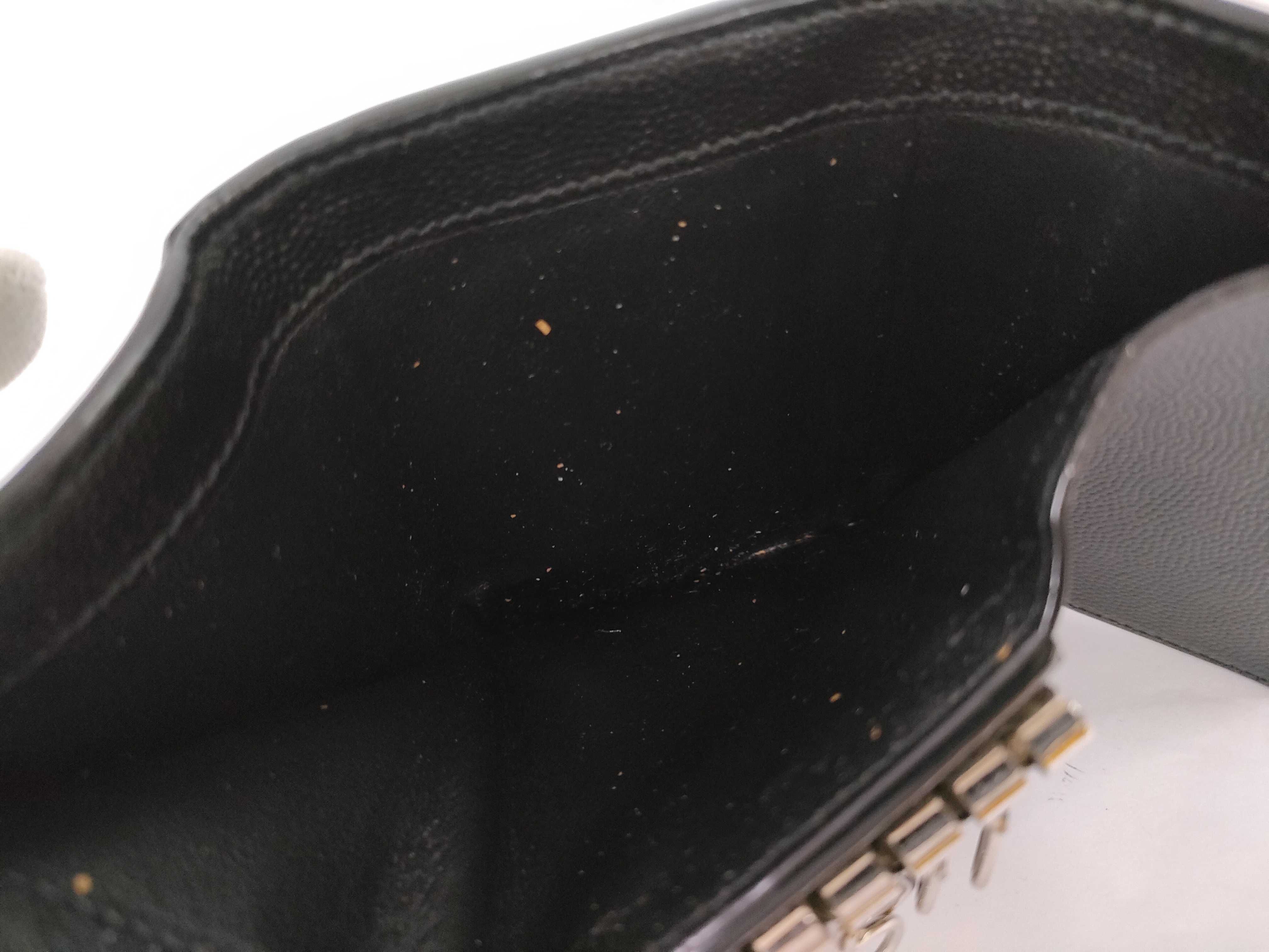 Key Case — view 9