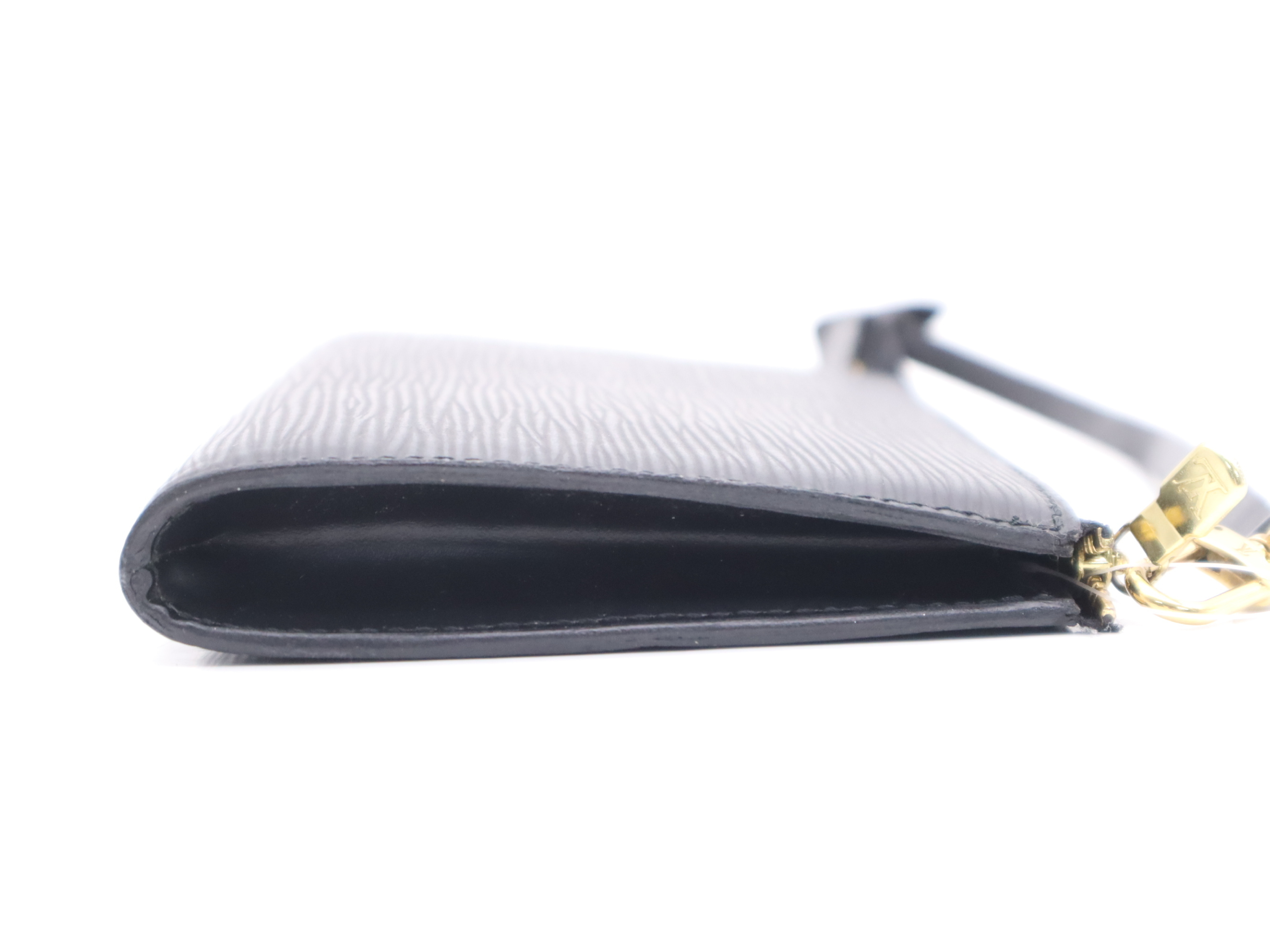 M52942 Epi Pochette Accessoires Noir Handbag — view 5