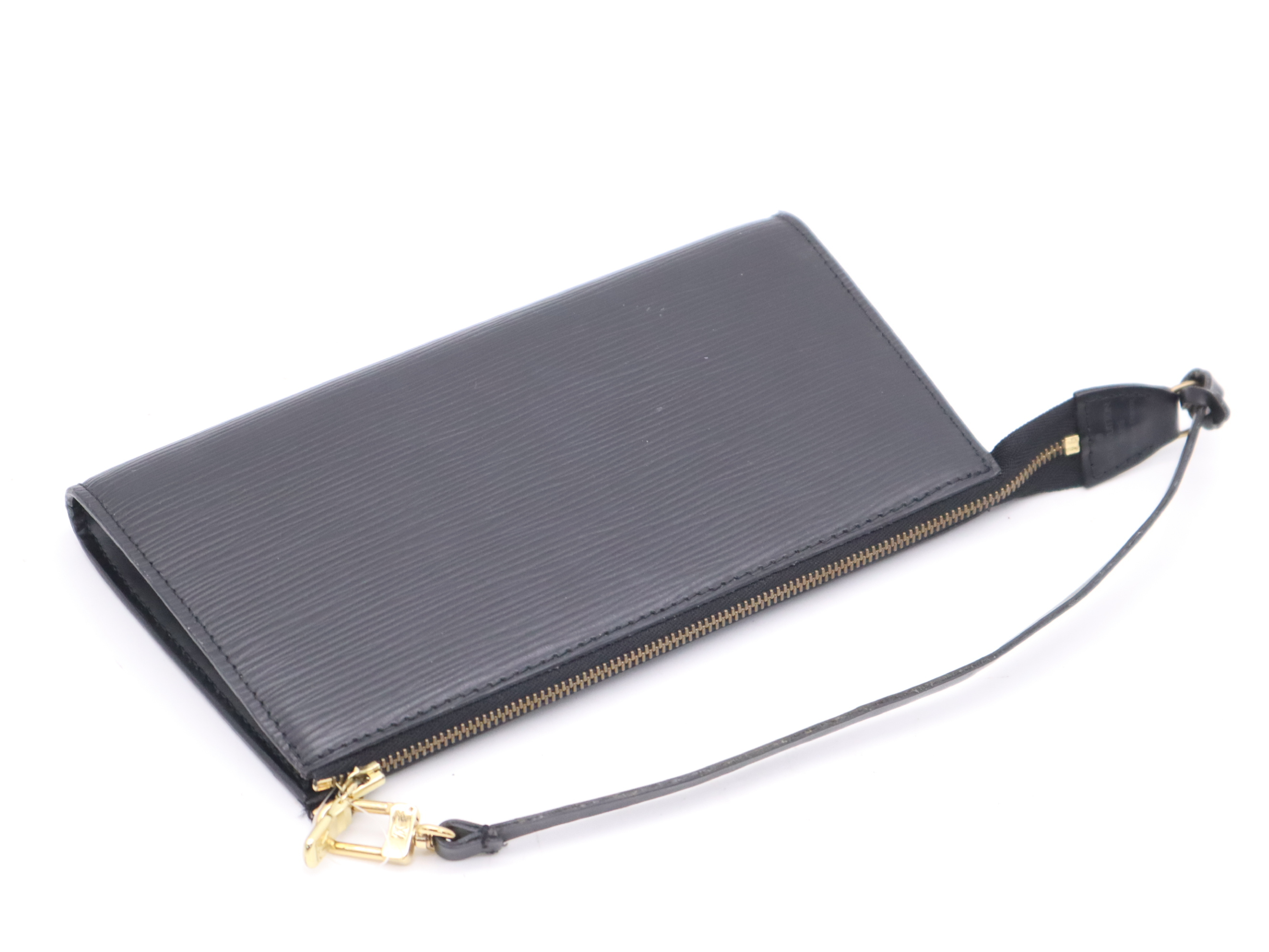 M52942 Epi Pochette Accessoires Noir Handbag — view 6