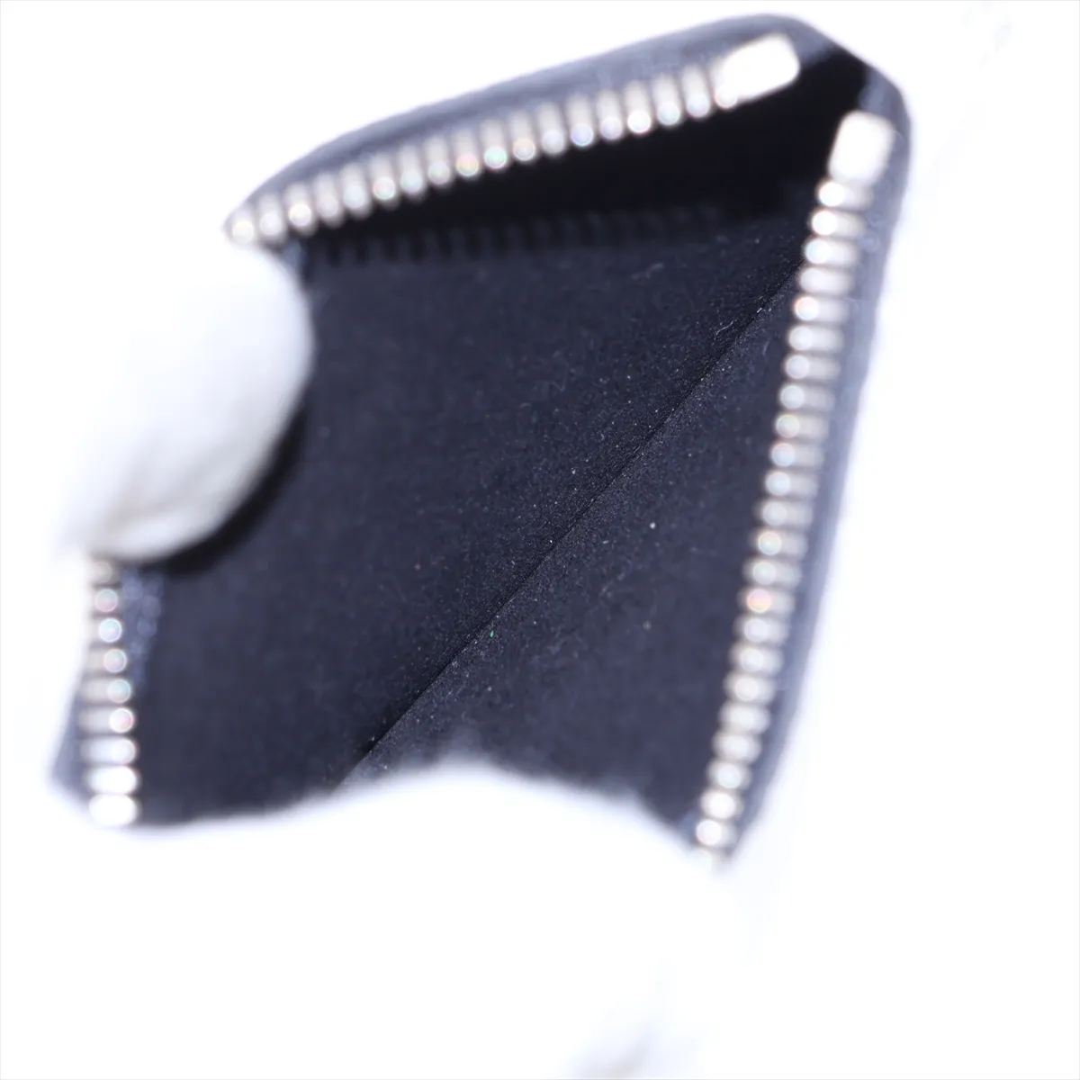 Epi Marelle M80689 Black Pouch - — view 9